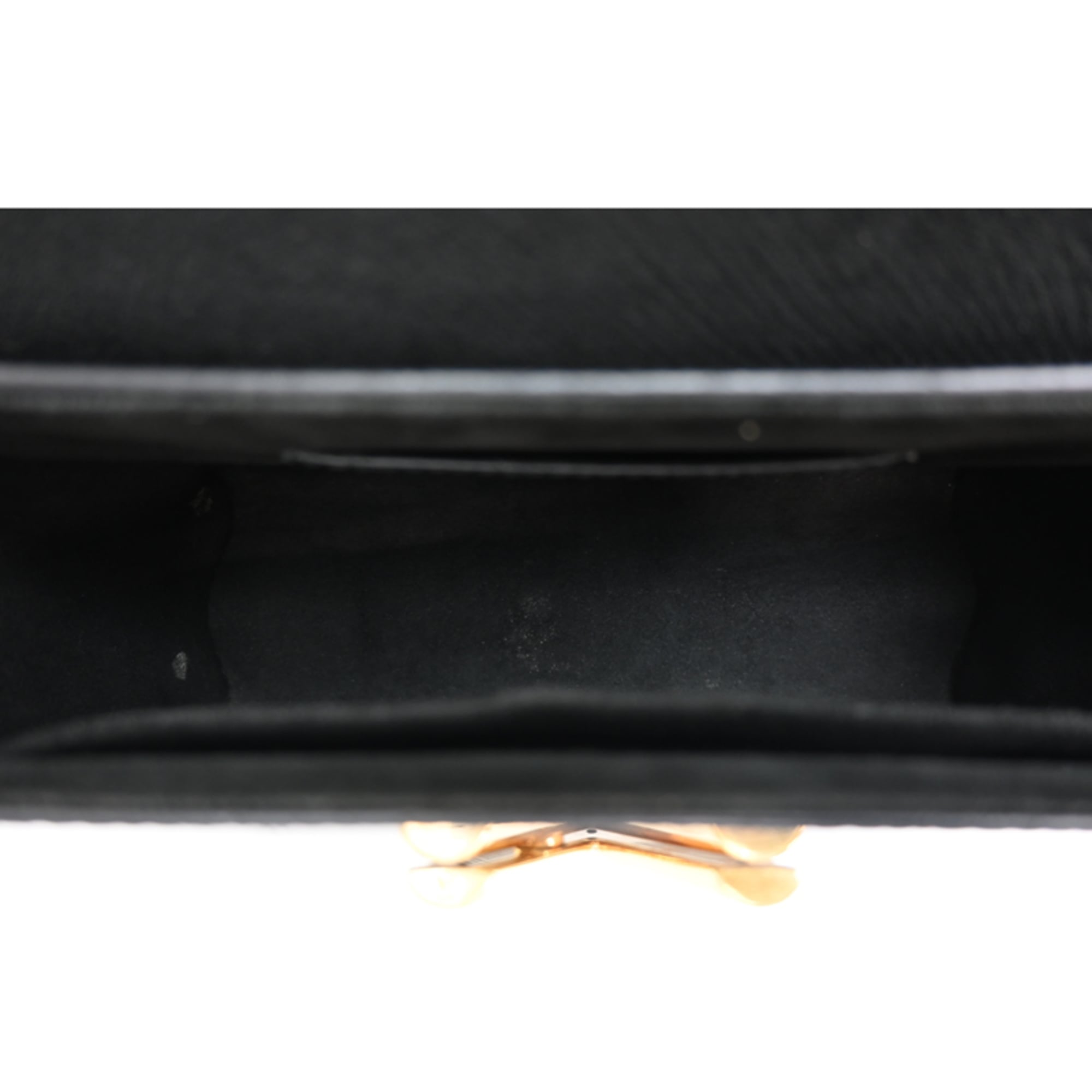 Louis Vuitton Black Epi Leather Shoulder Bag (Pre-Owned)
