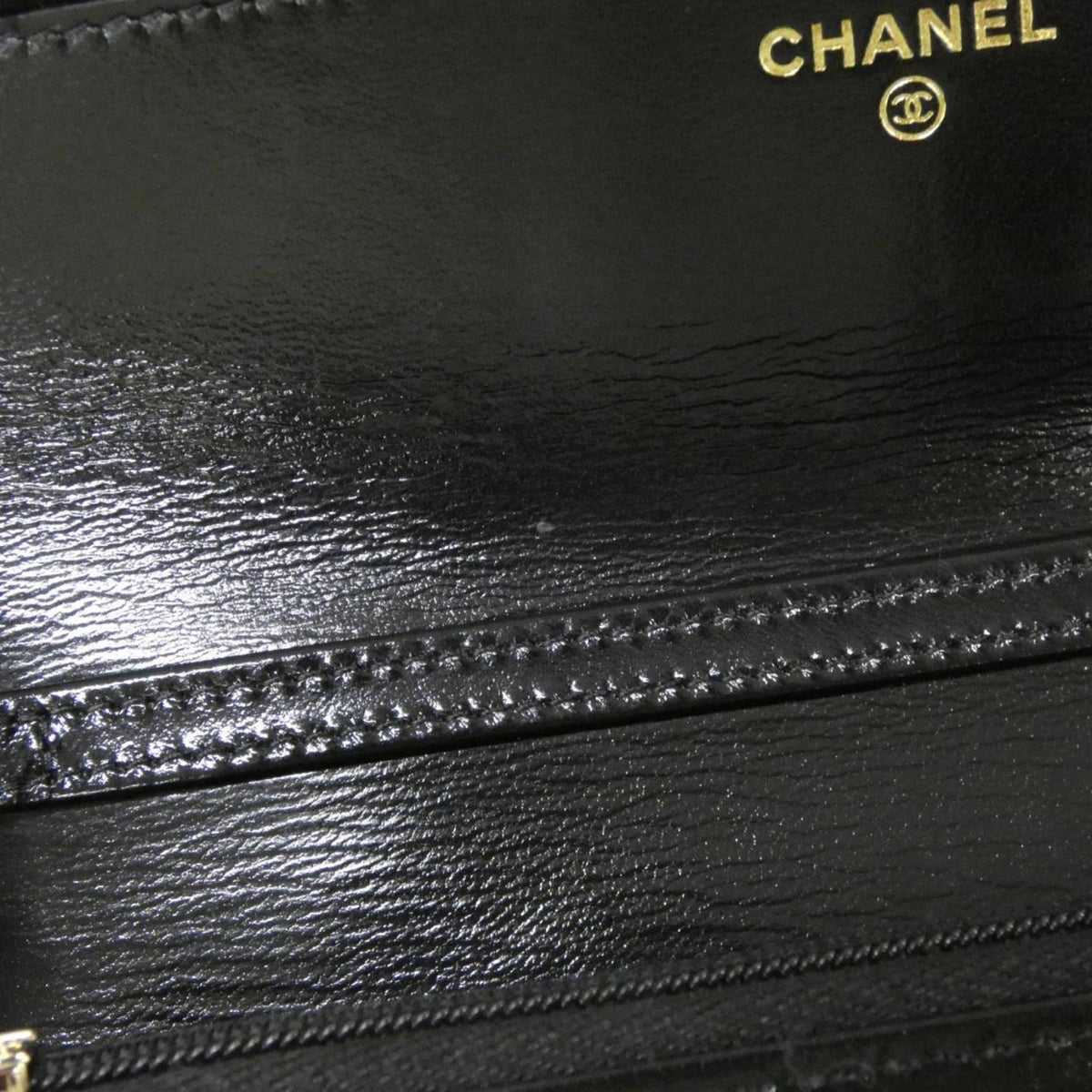Chanel Black Leather Chain/Shoulder Wallet (Pre-Owned)