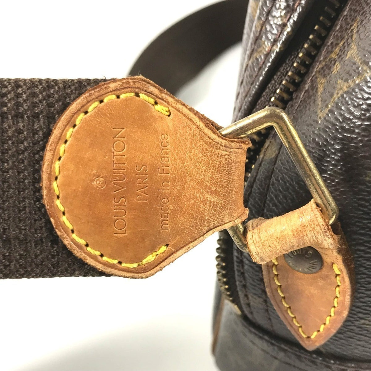 Louis Vuitton Brown Monogram Canvas Shoulder Bag (Pre-Owned)