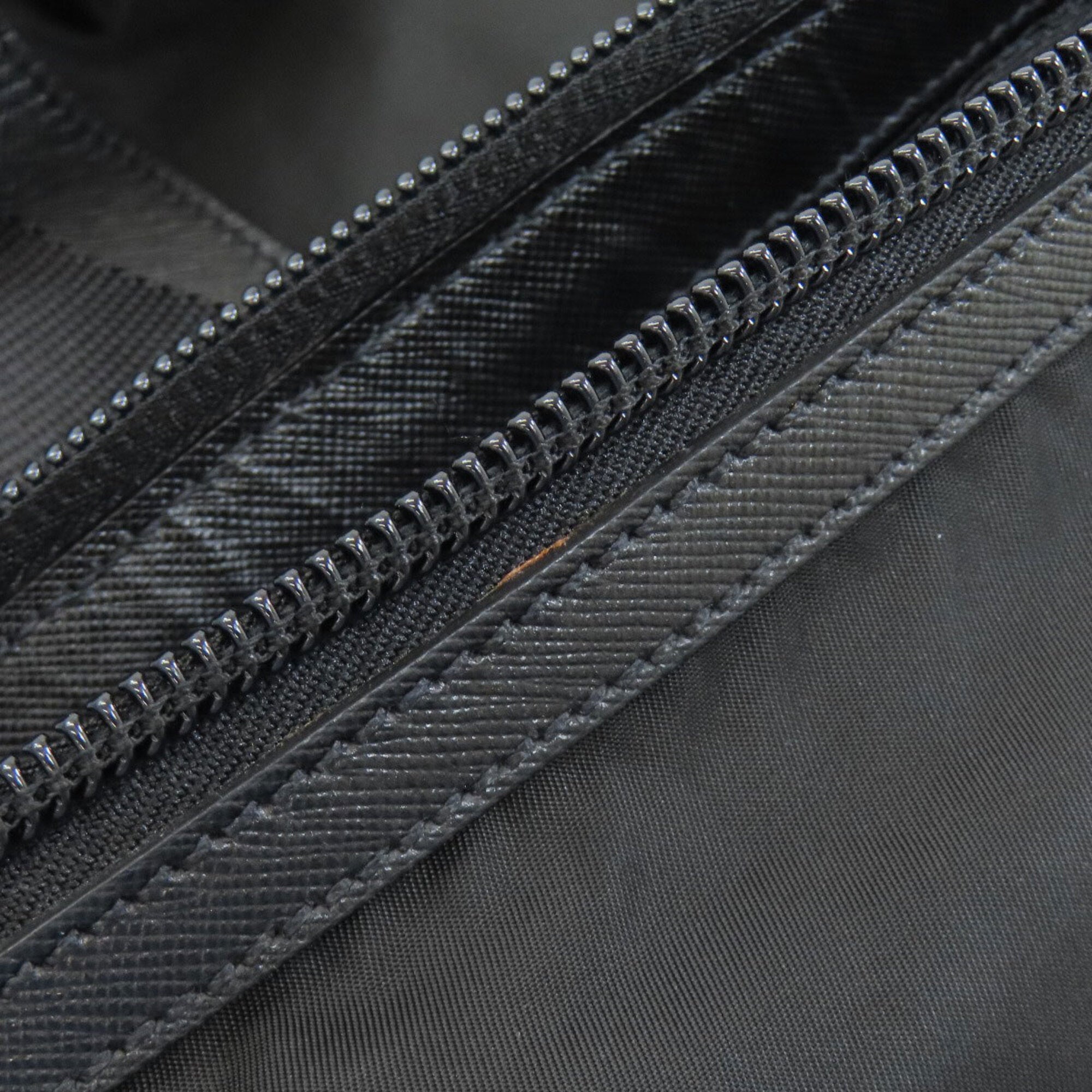 Prada Black Nylon Tote Bag (Pre-Owned)