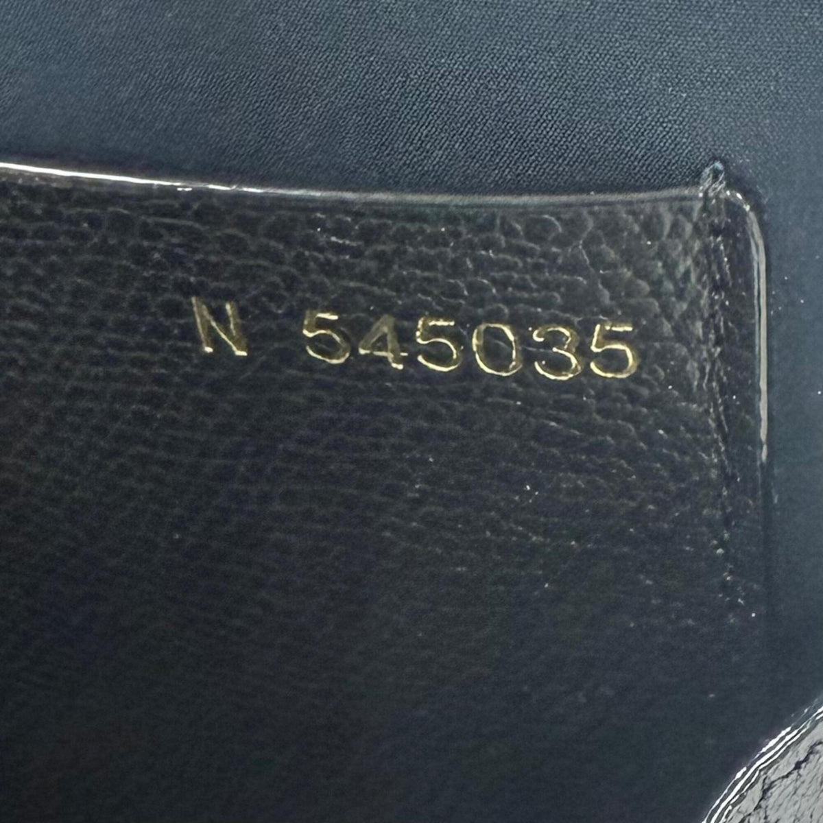 Valextra Black Leather Sling Bag (Pre-Owned)