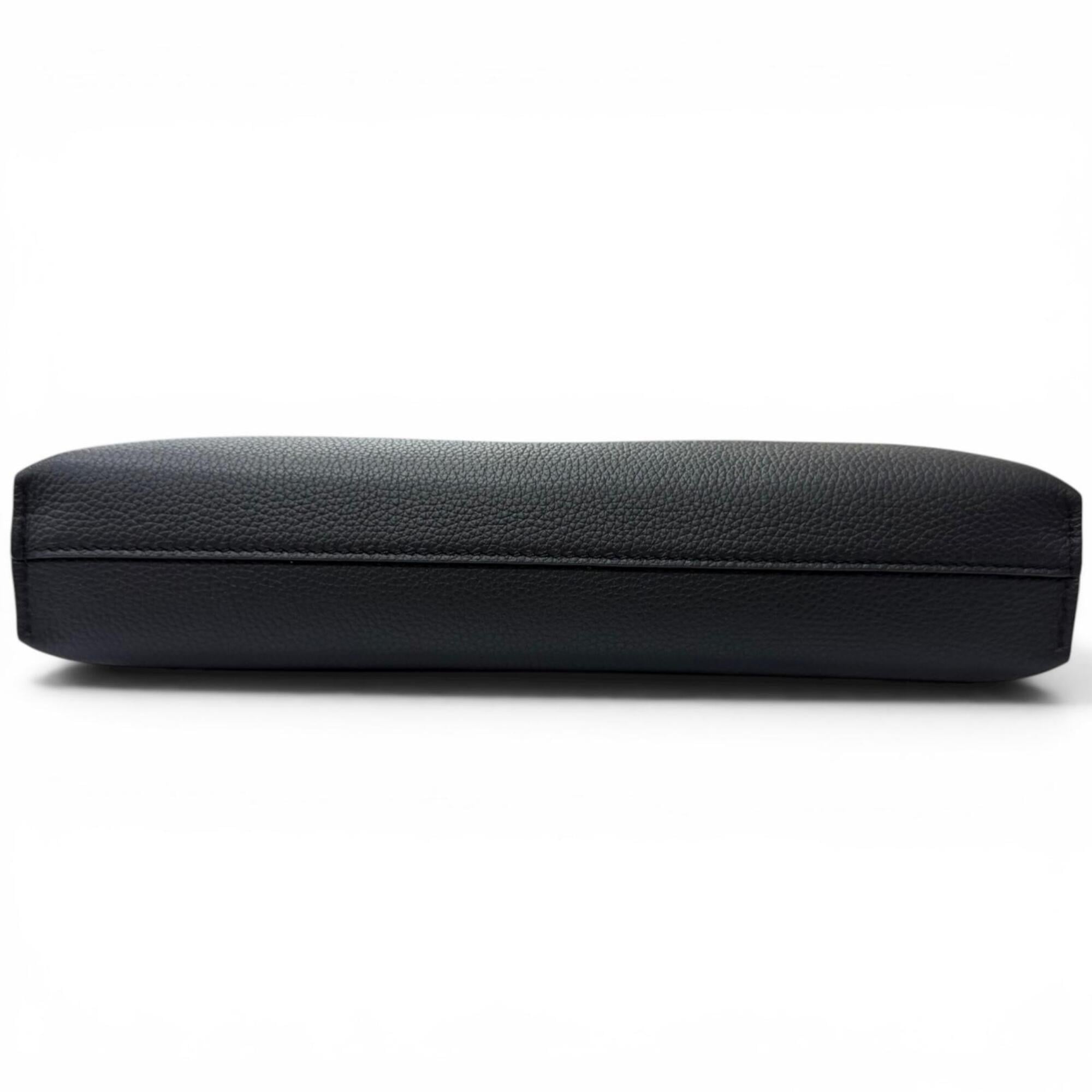 Loewe Black Leather Clutch Bag (Pre-Owned)
