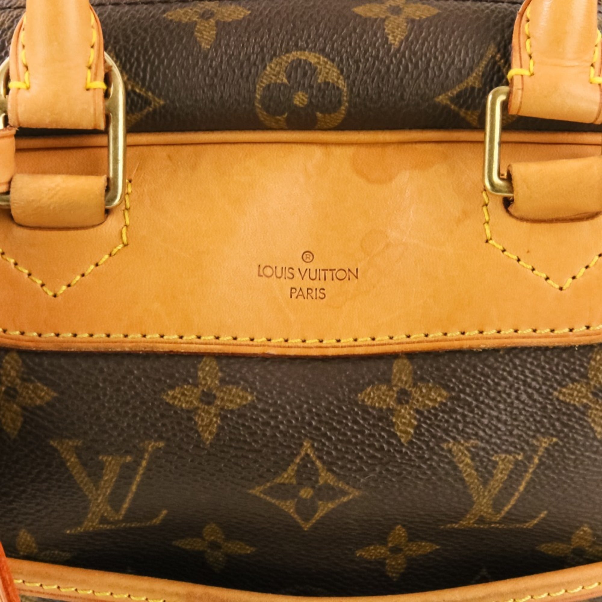 Louis Vuitton Brown Handbag Tote Bag (Pre-Owned)