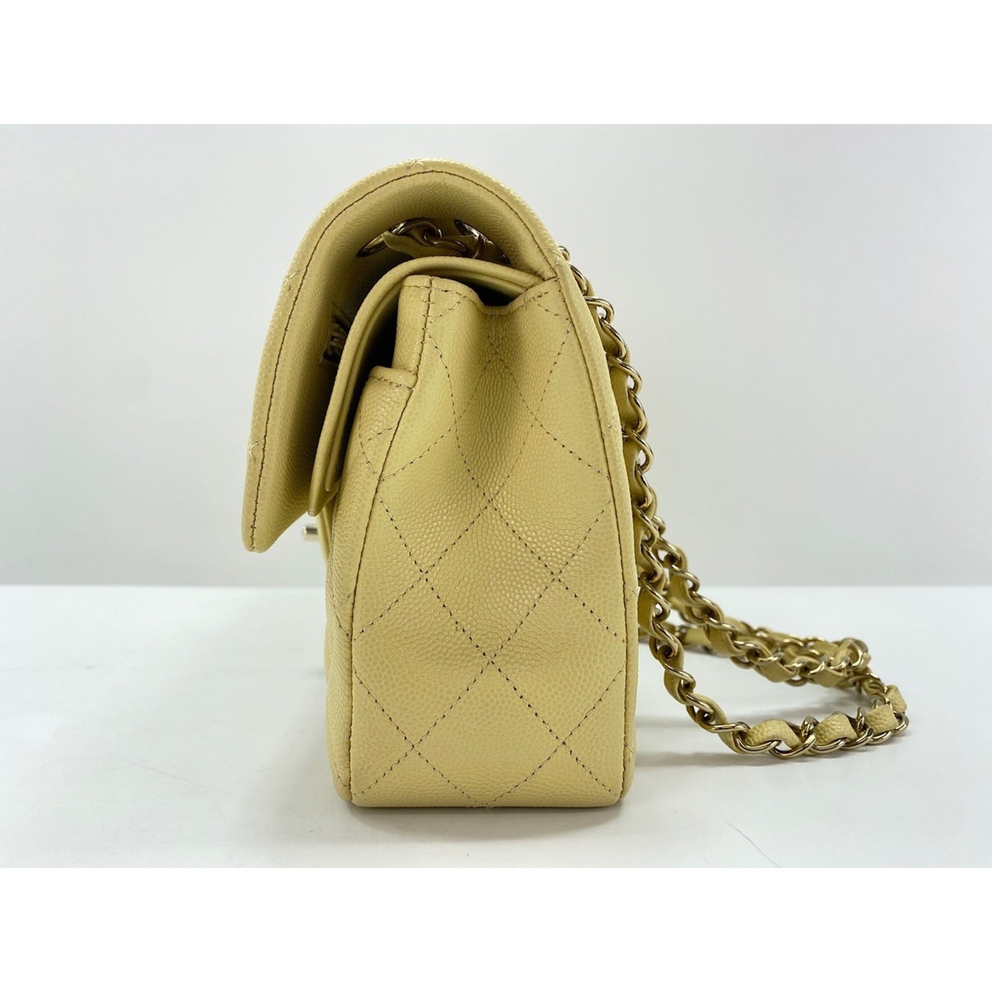 Chanel Matelasse Yellow Shoulder Bag (Pre-Owned)