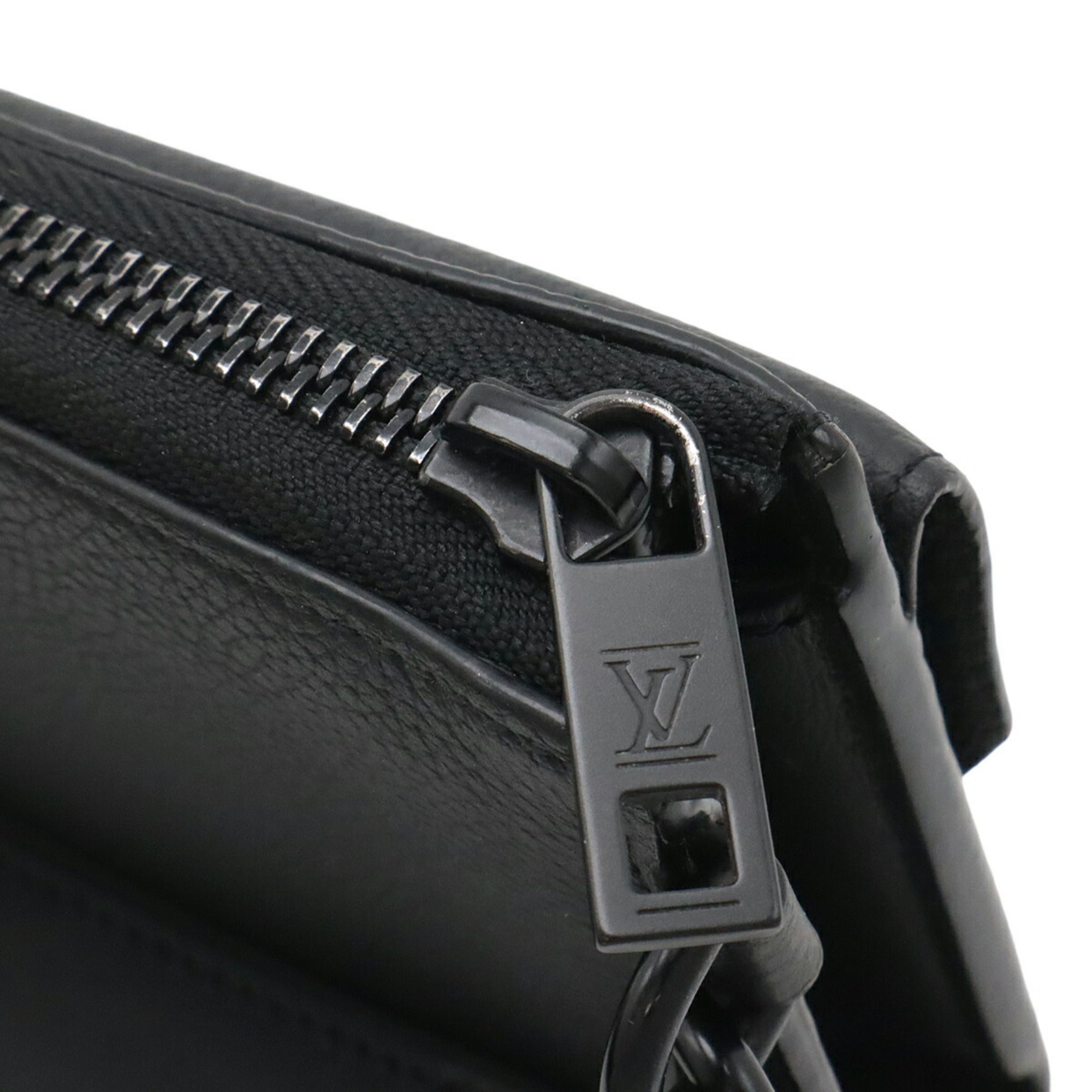 Louis Vuitton Black Noir Leather Coin Purse/Coin Case (Pre-Owned)