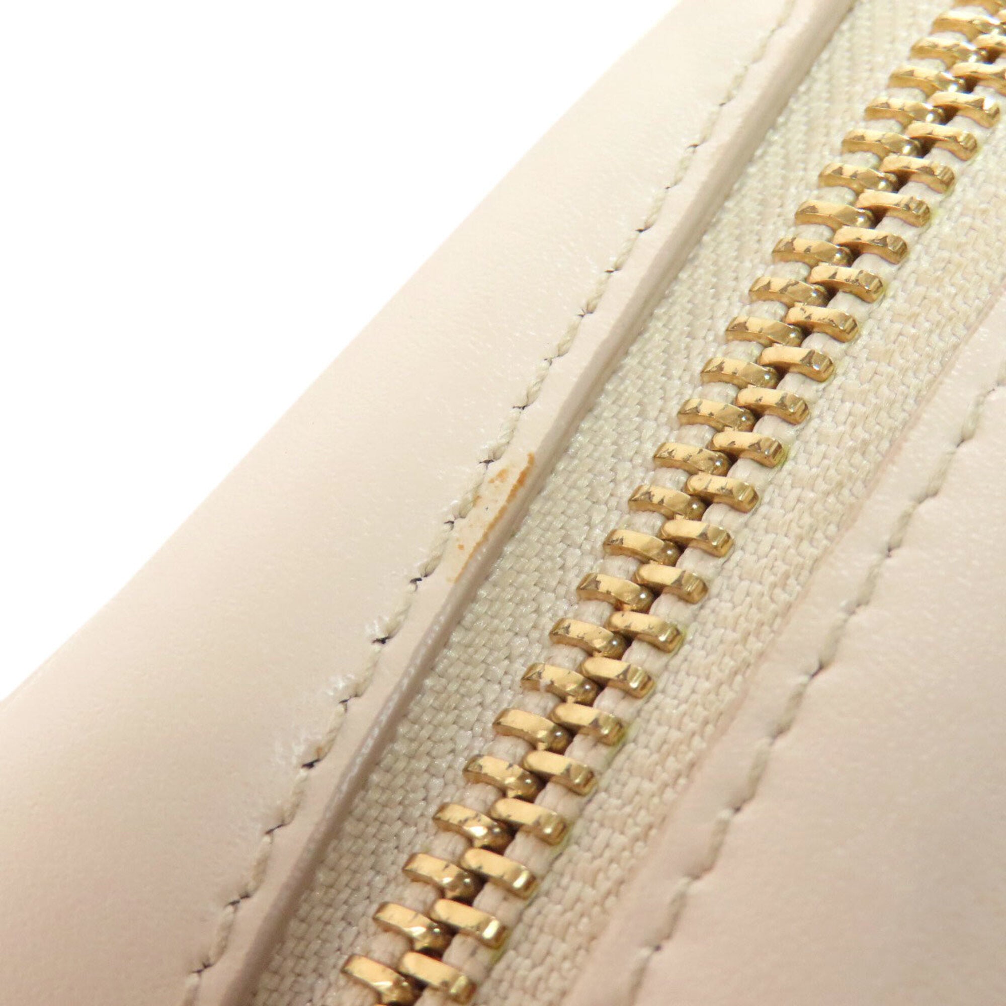 Salvatore Ferragamo Beige White Leather Shoulder Bag (Pre-Owned)