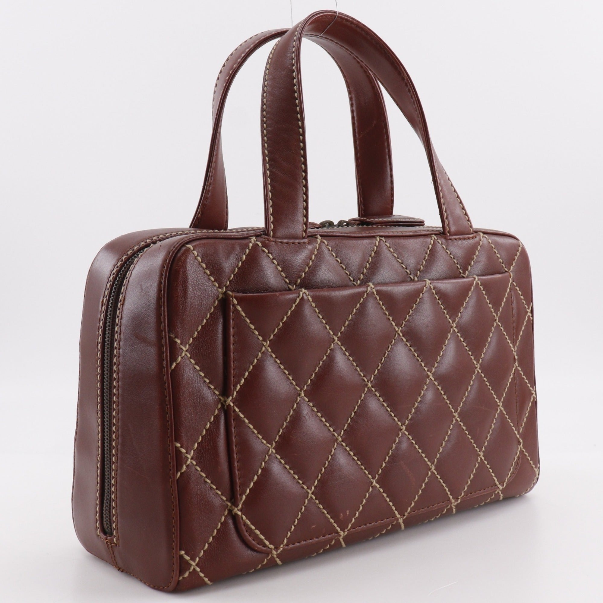 Chanel Wild Stitch Brown Red Color Leather Handbag (Pre-Owned)