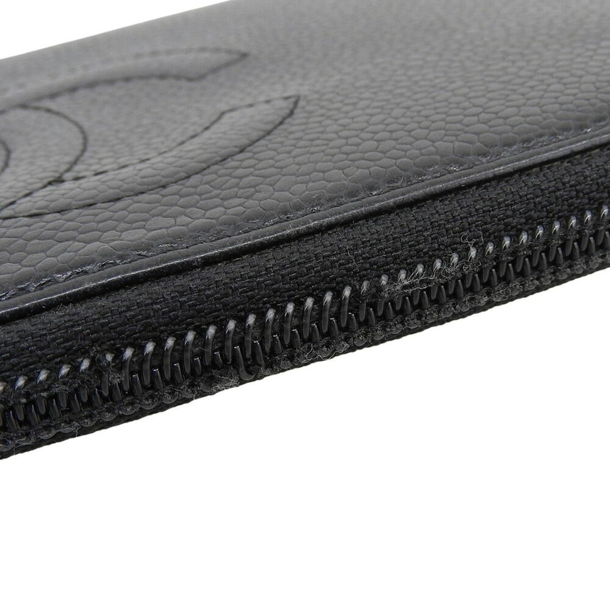 Chanel Black Grained Calfskin Long Wallet (Bi-Fold) (Pre-Owned)