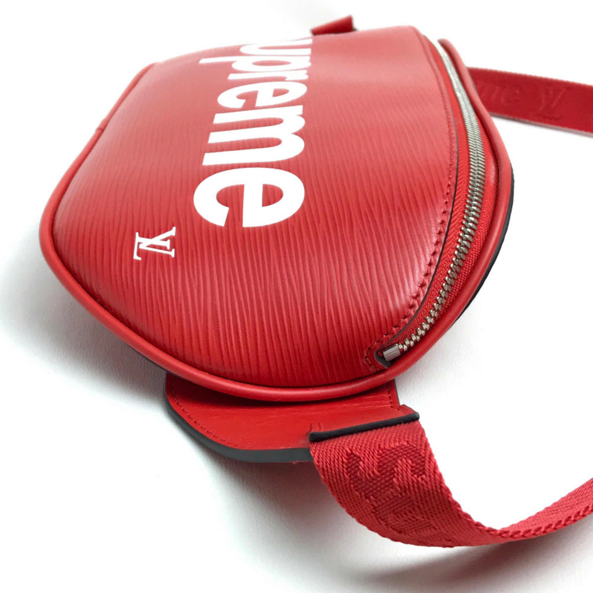 Louis Vuitton Red Leather Other (Pre-Owned)