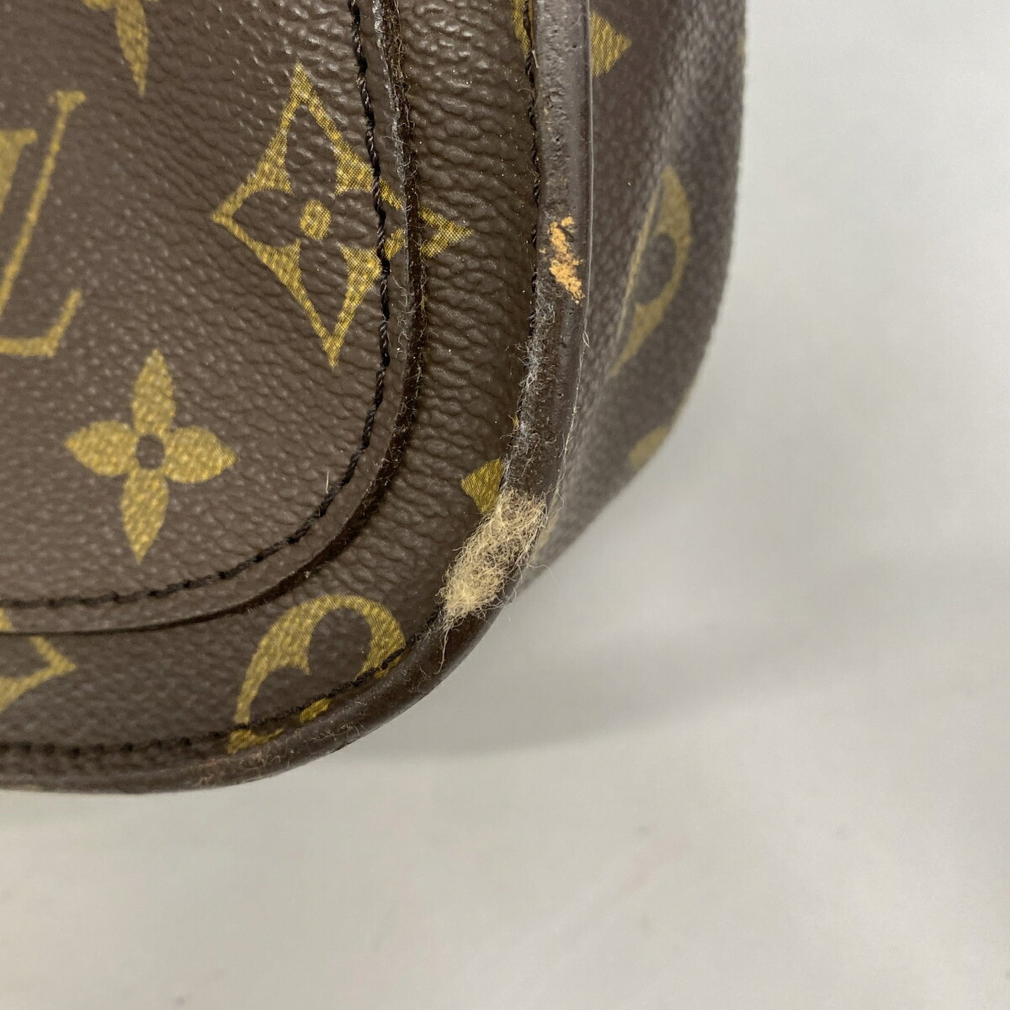 Louis Vuitton Brown Shoulder Bag (Pre-Owned)