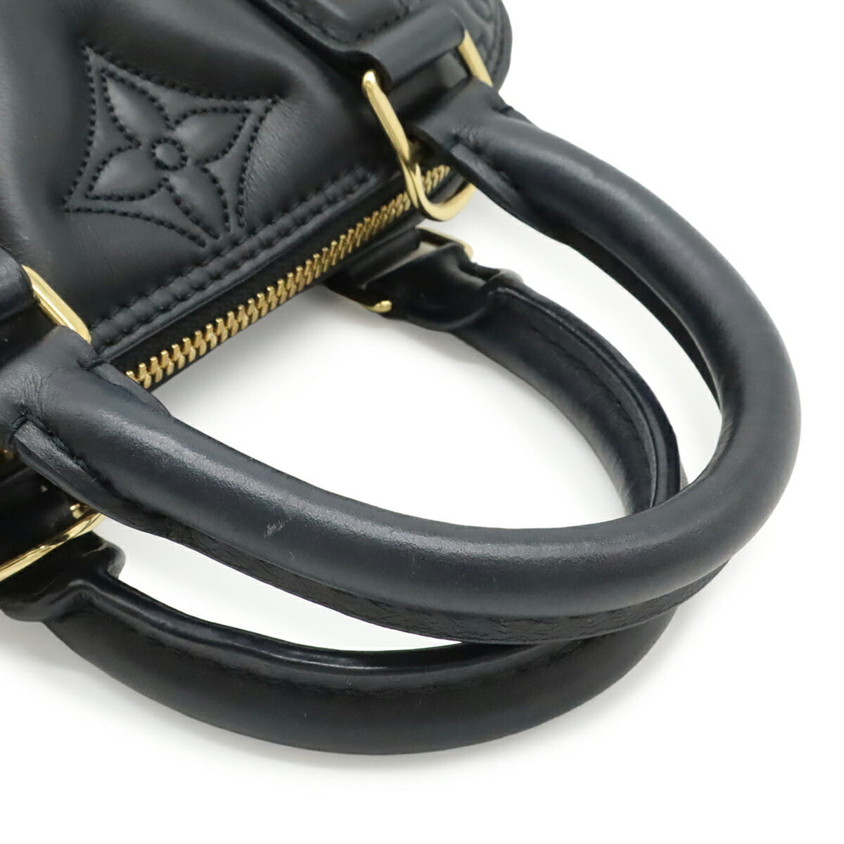 Louis Vuitton Black Noir White Quilting Handbag Shoulder Bag (Pre-Owned)