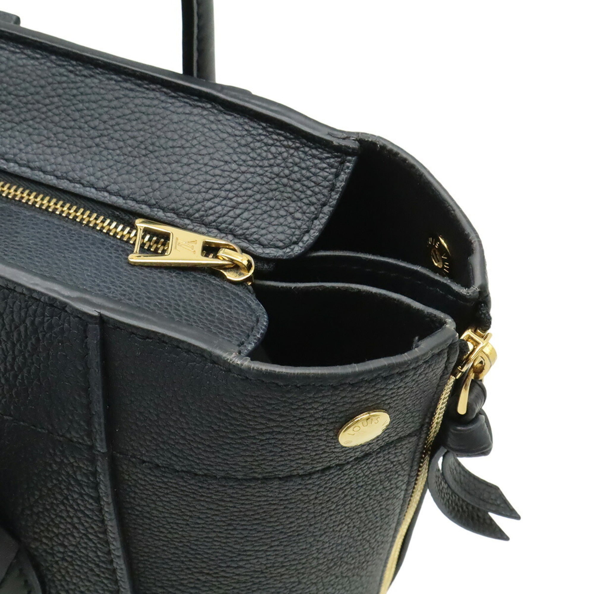 Louis Vuitton Black Noir Leather Handbag Shoulder Bag (Pre-Owned)