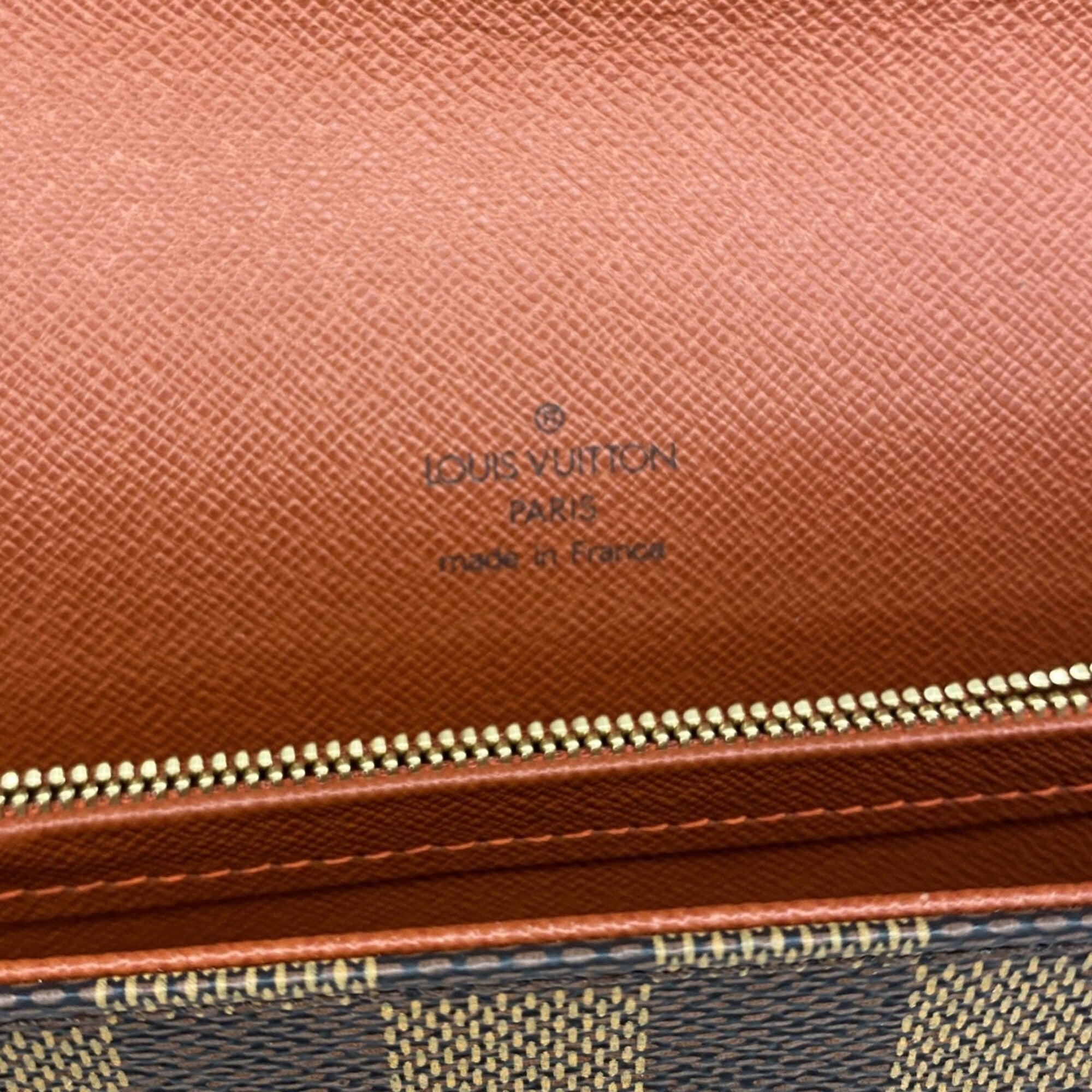 Louis Vuitton Ebene Shoulder Bag (Pre-Owned)