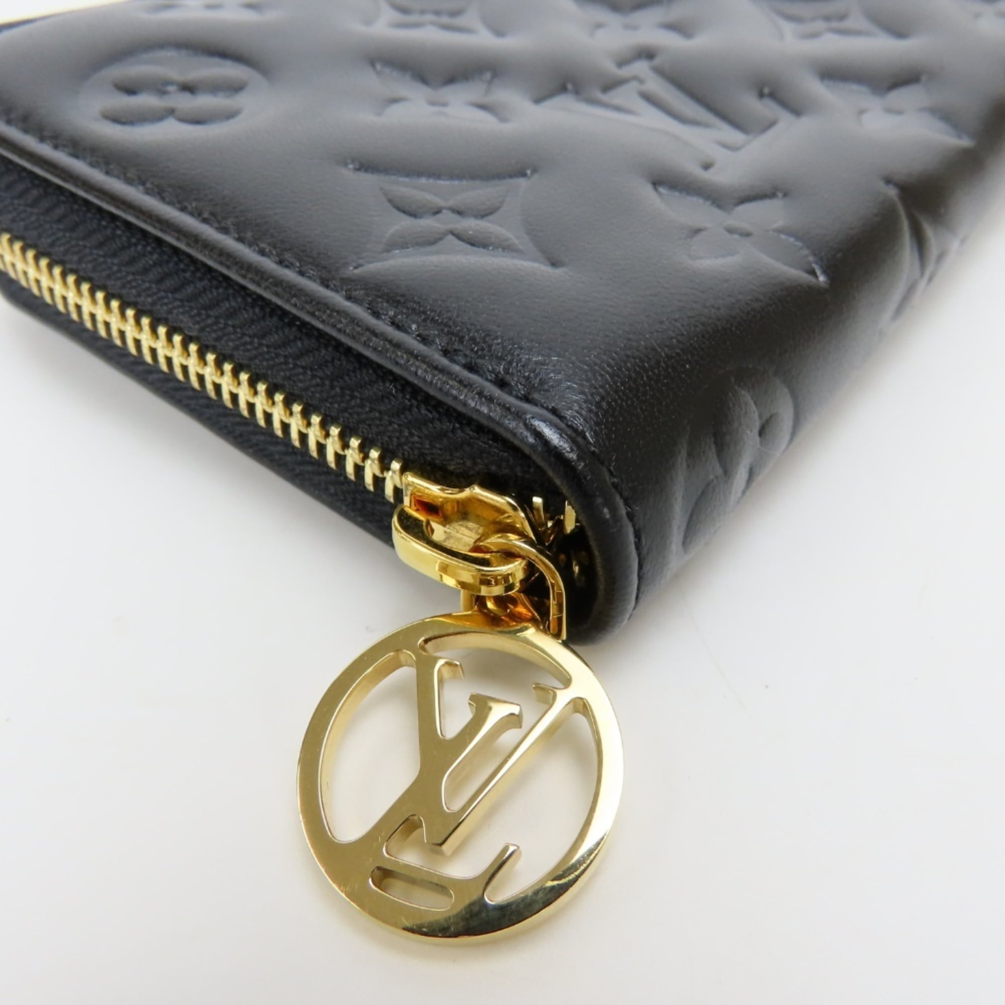 Louis Vuitton Black Noir Leather Coin Purse/Coin Case (Pre-Owned)