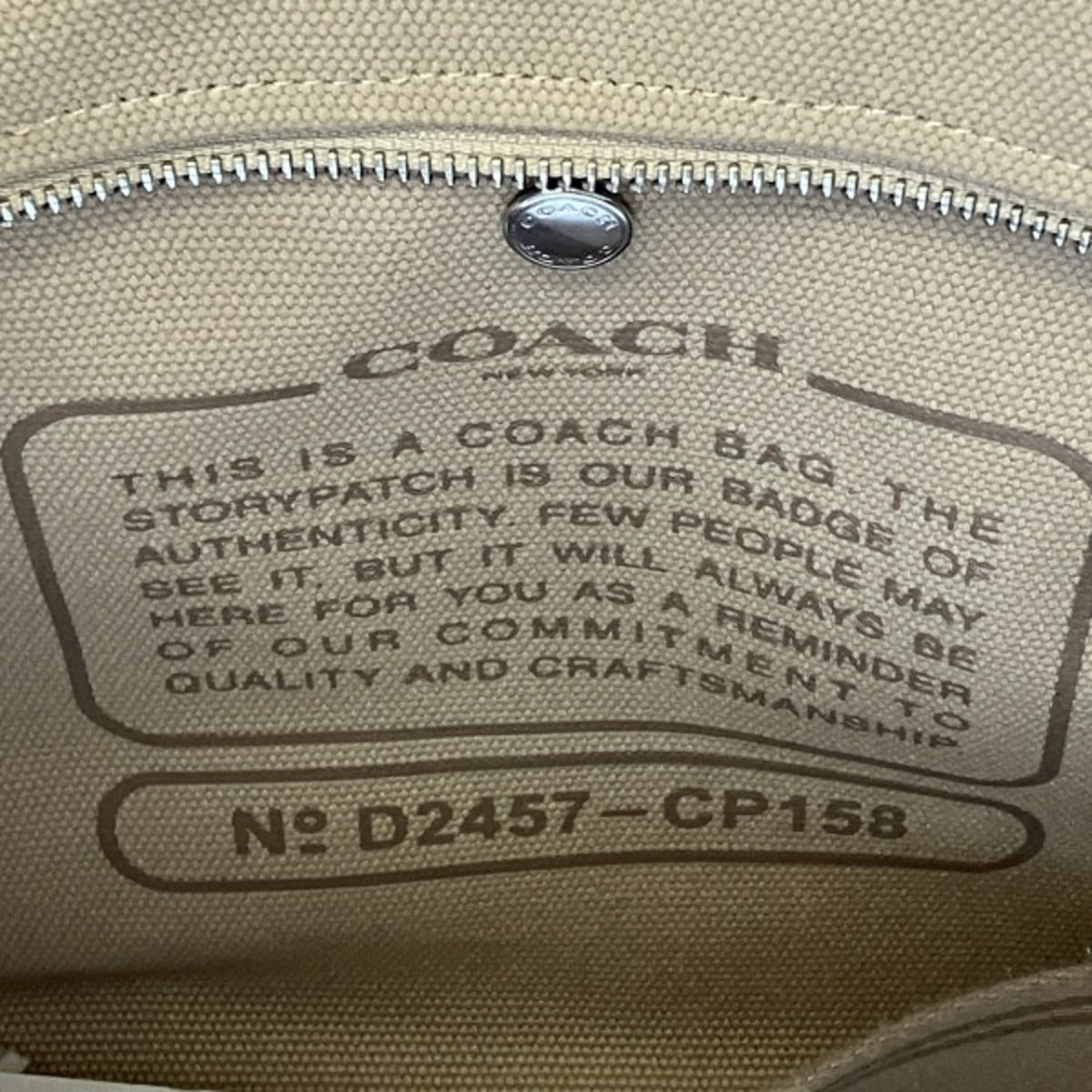 Coach Beige Canvas Shoulder Bag Tote Bag (Pre-Owned)