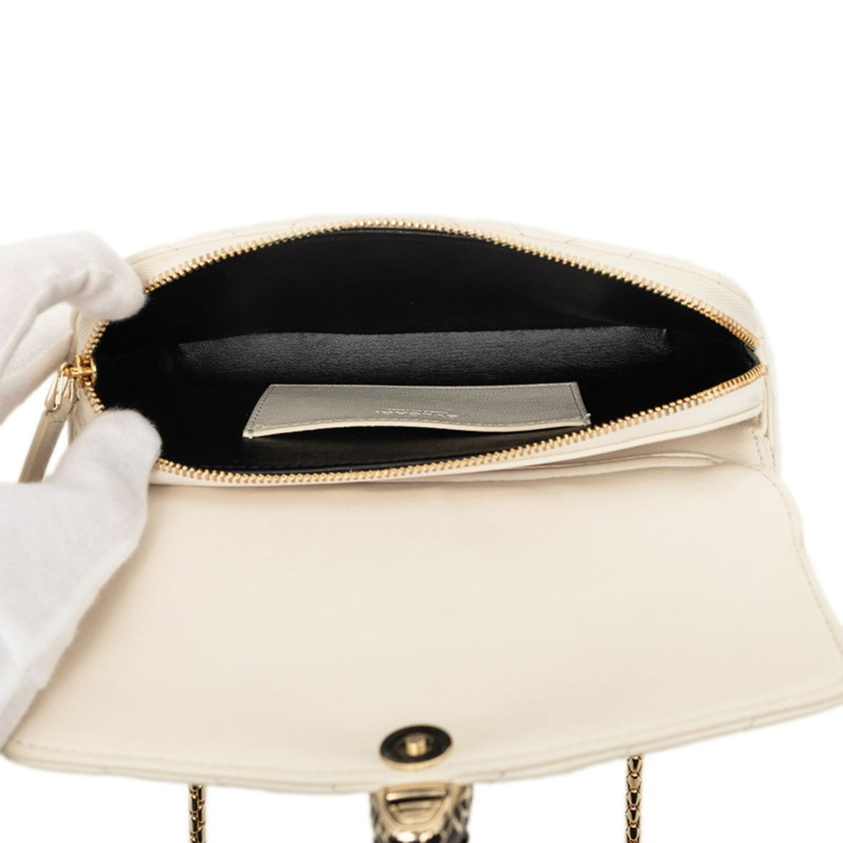 Bvlgari White Leather Shoulder Bag Sling Bag (Pre-Owned)