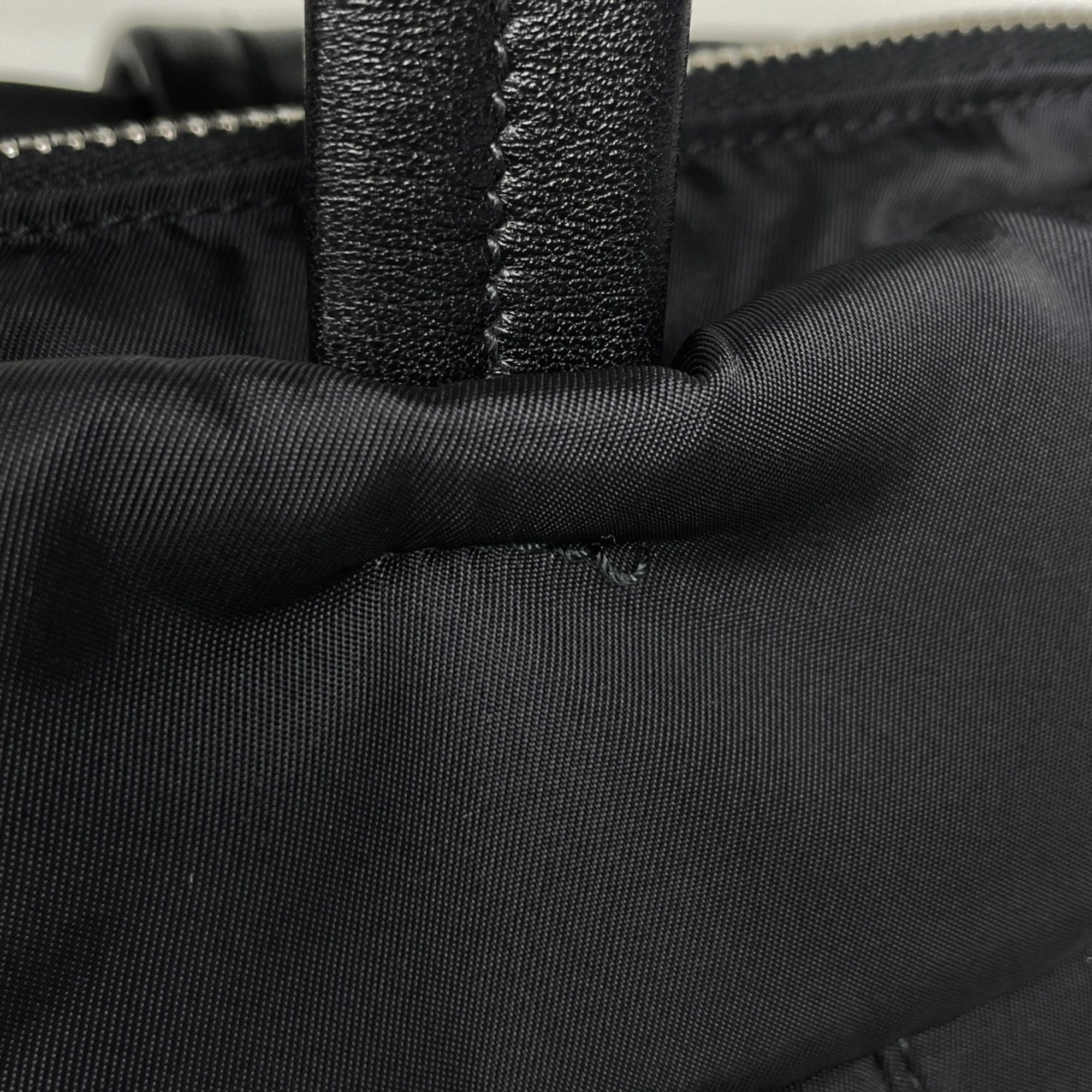 Prada Black Nylon Tote Bag (Pre-Owned)