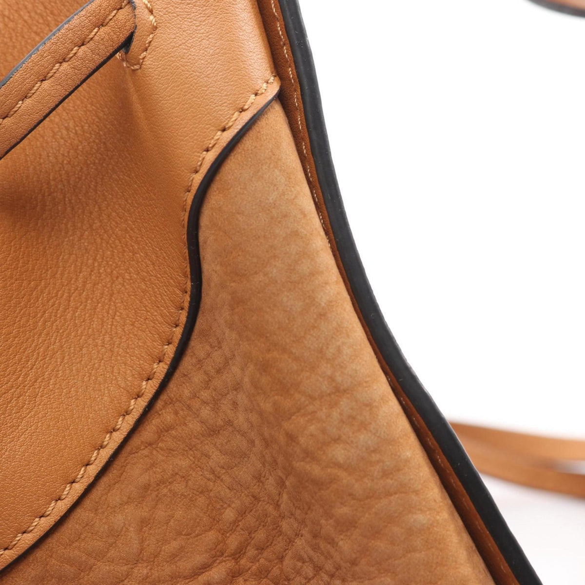 Loewe Brown Leather Shoulder Bag (Pre-Owned)