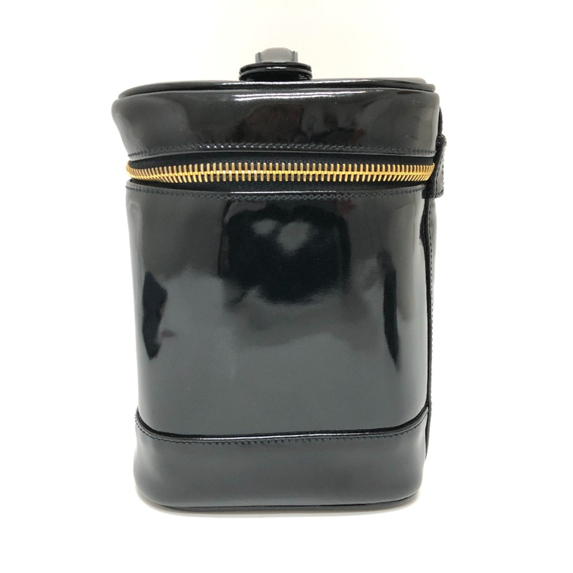 Chanel Black Patent Leather Handbag (Pre-Owned)