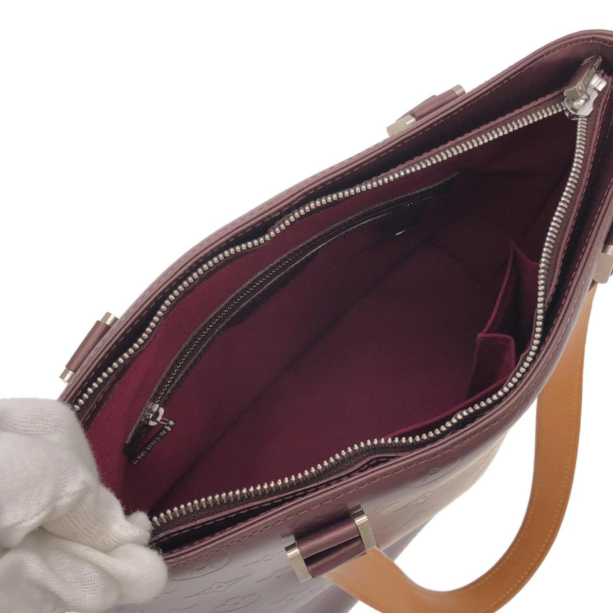 Louis Vuitton Violet Coated Canvas Shoulder Bag (Pre-Owned)