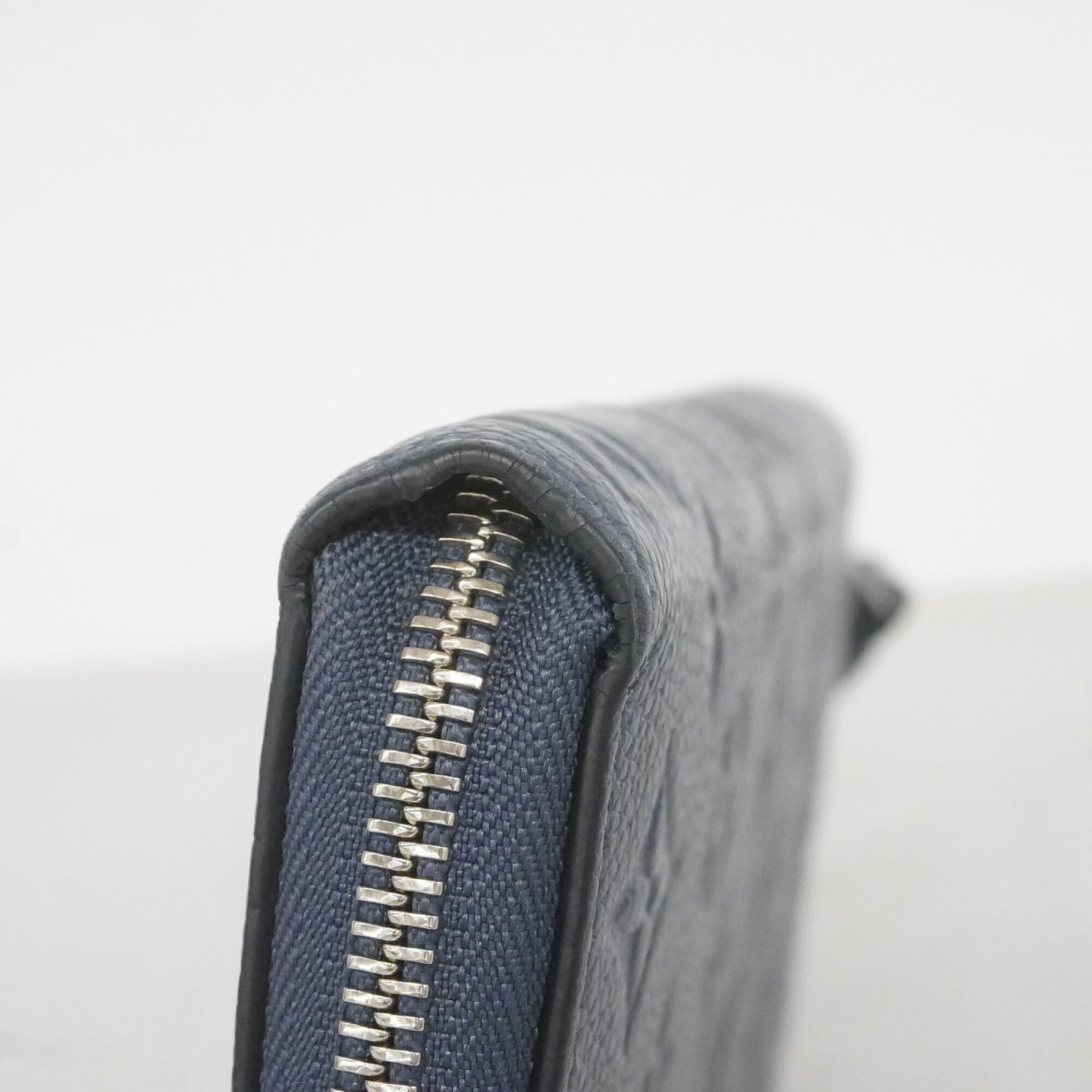 Louis Vuitton Metallic Blue Long Wallet (Bi-Fold) (Pre-Owned)
