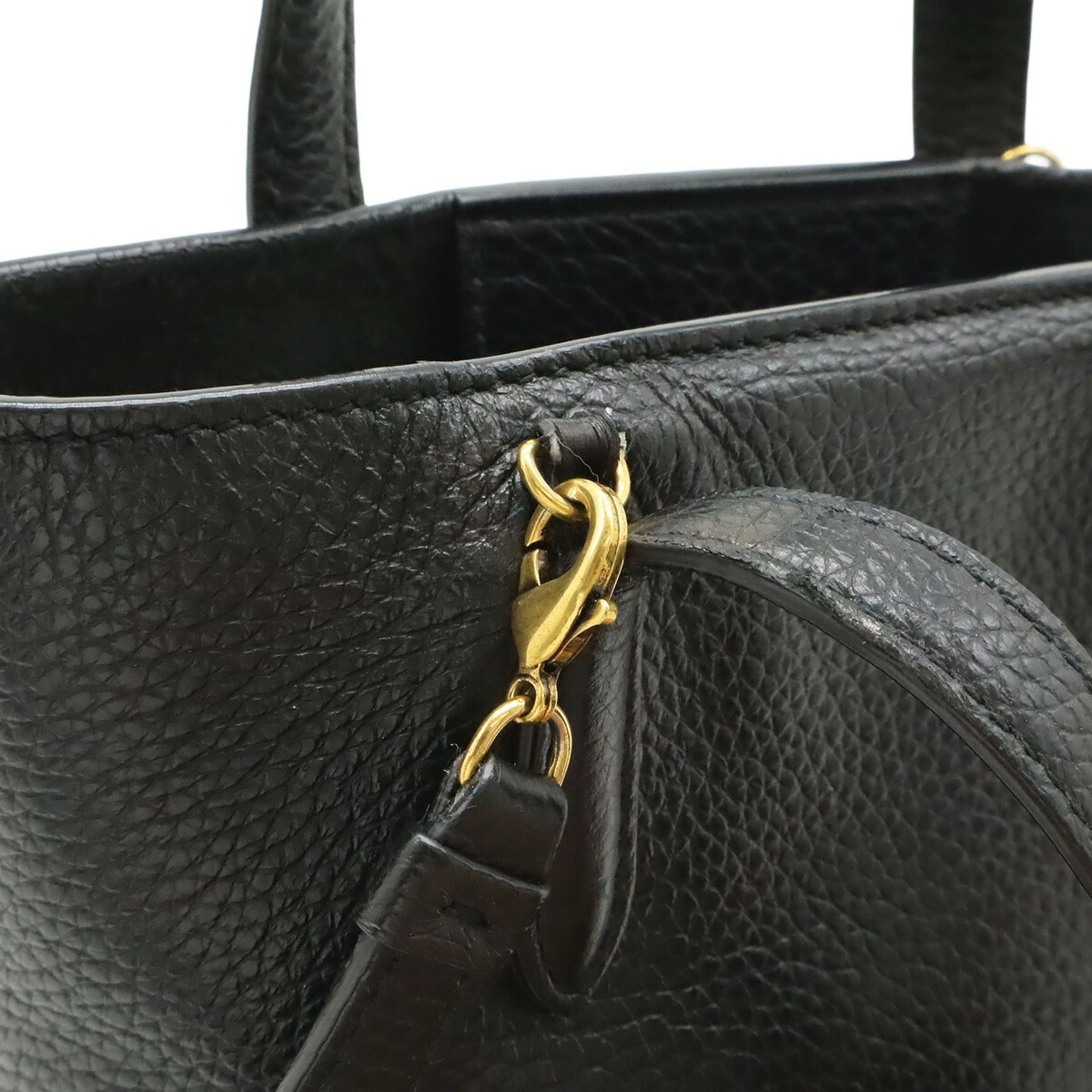Salvatore Ferragamo Black Leather Handbag Shoulder Bag (Pre-Owned)