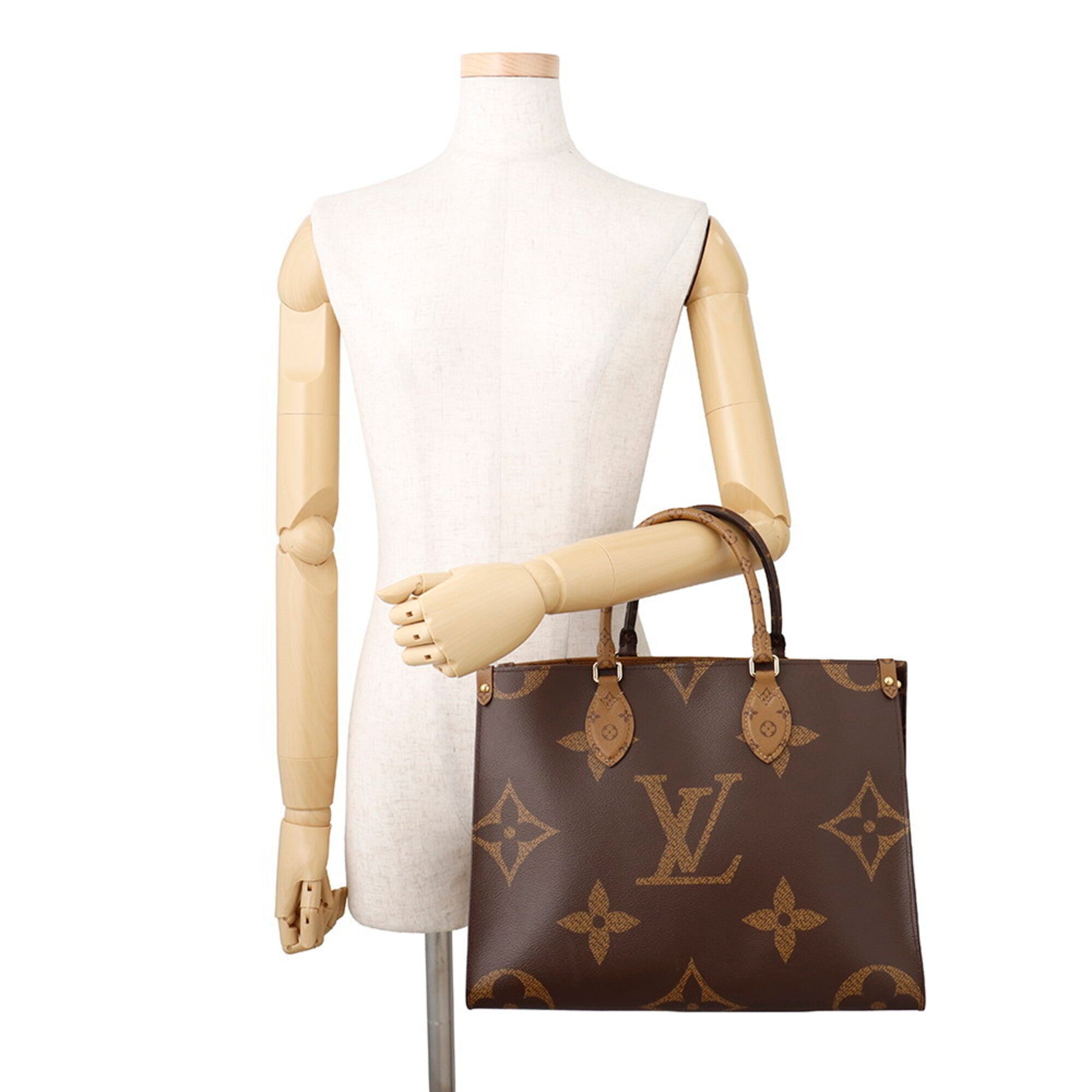 Louis Vuitton Red Color Monogram Reverse Monogram Tote Bag (Pre-Owned)