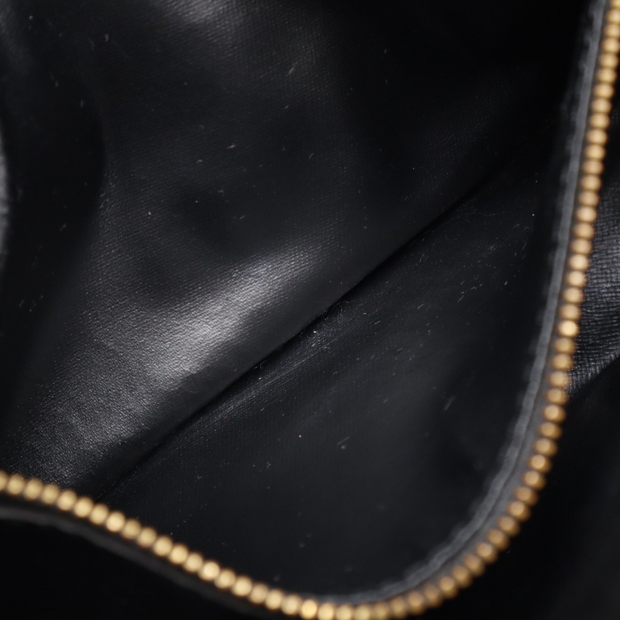 Louis Vuitton Epi Black Noir Leather Shoulder Bag (Pre-Owned)
