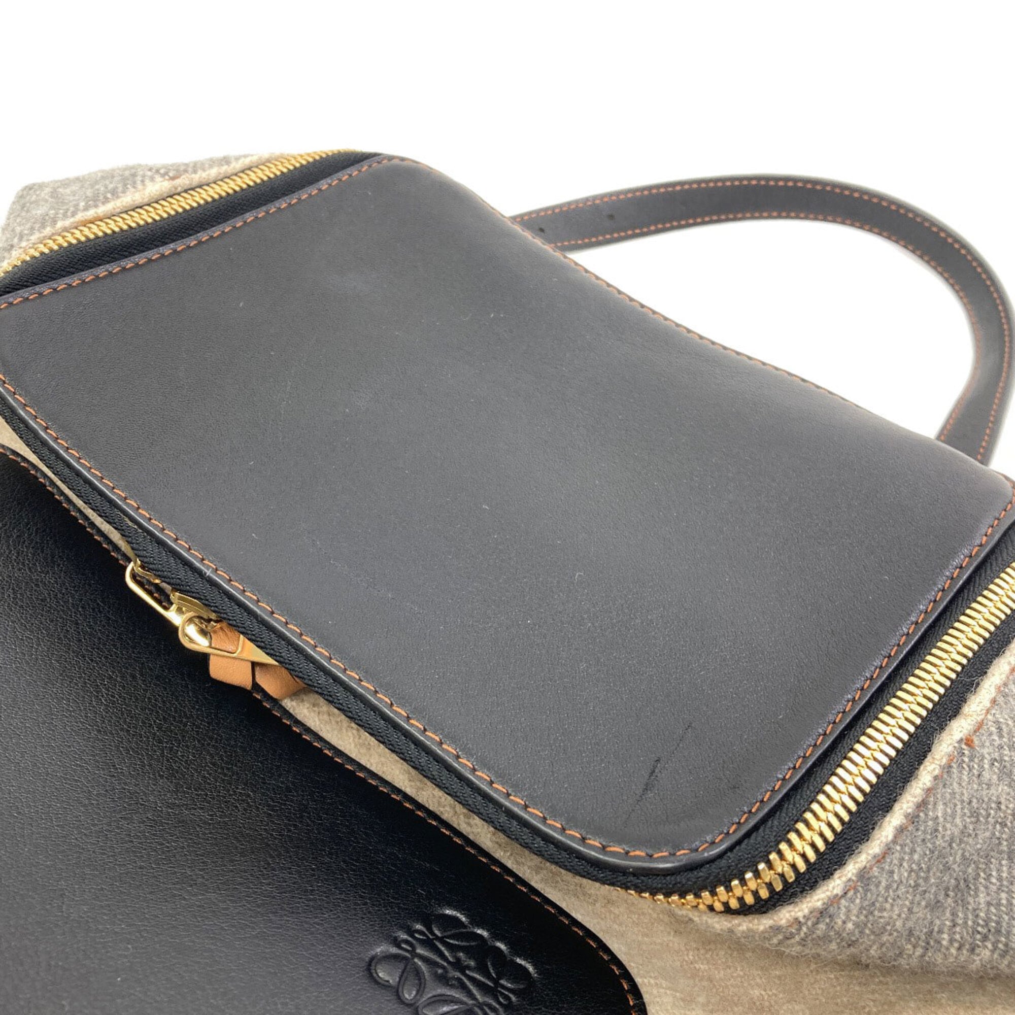 Loewe Beige Black Wool Leather Backpack (Pre-Owned)