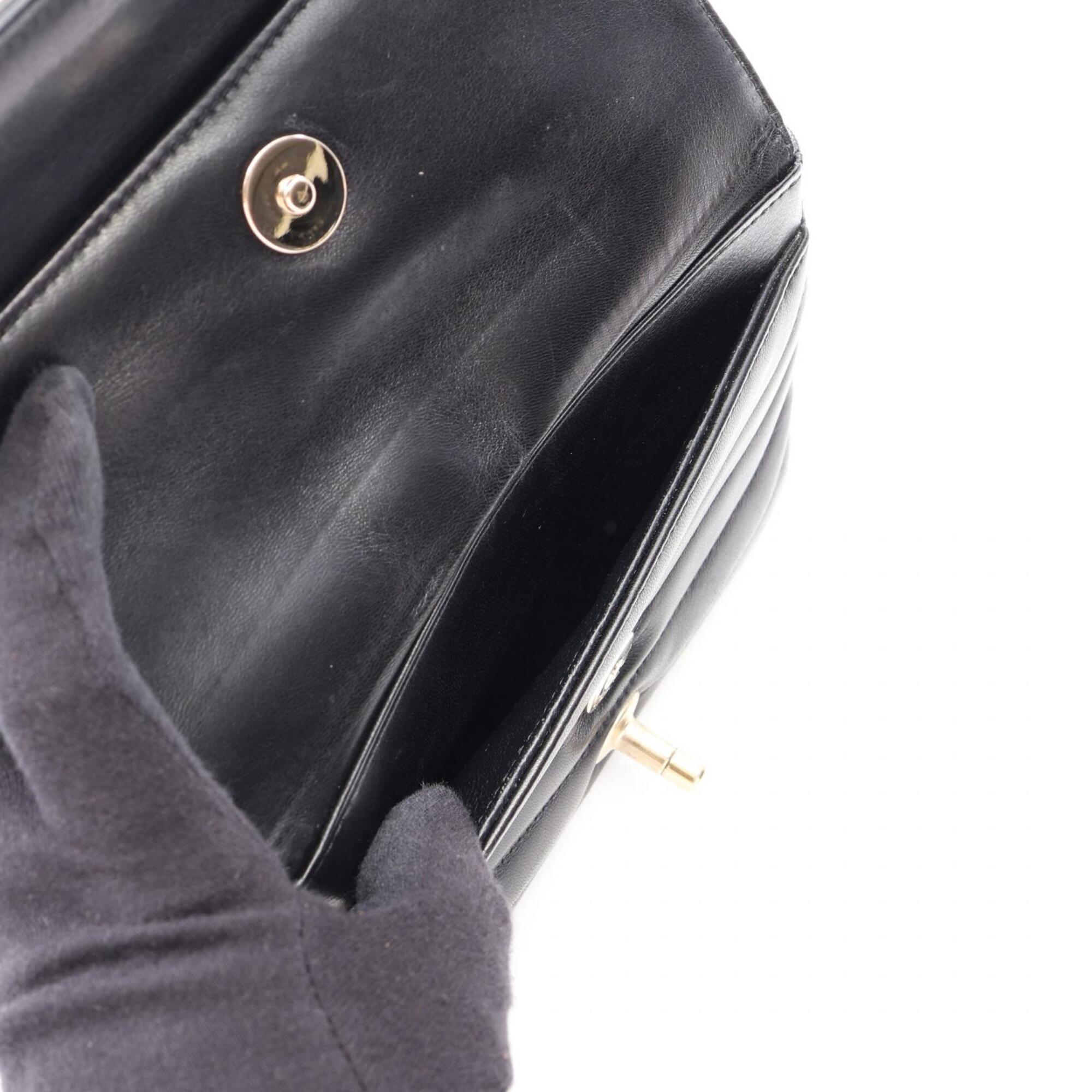 Chanel Black Leather Handbag Shoulder Bag (Pre-Owned)