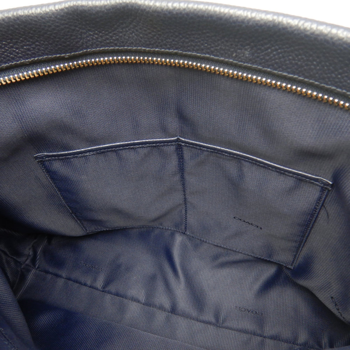 Coach Navy Leather Shoulder Bag (Pre-Owned)