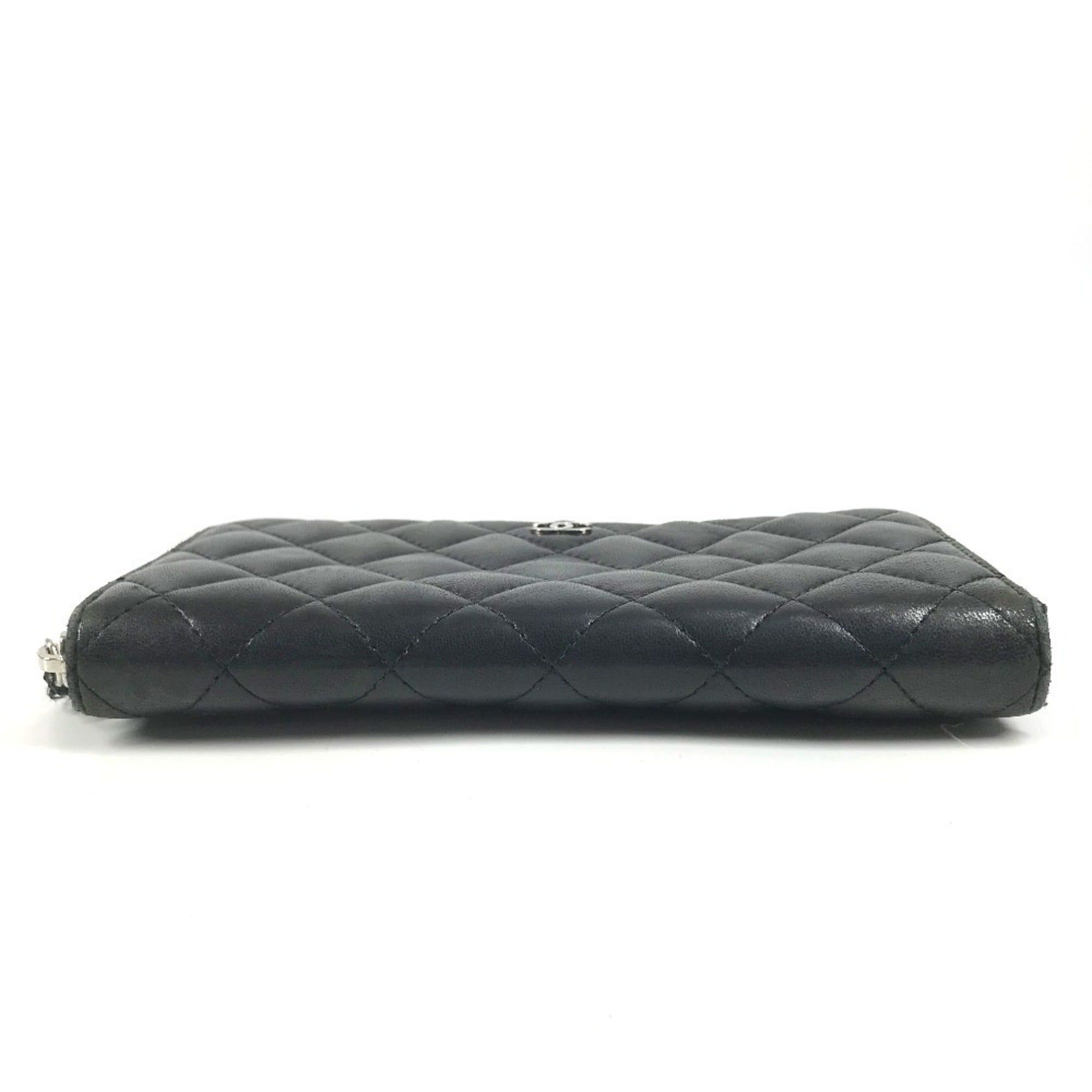 Chanel Matelasse Black Leather Long Wallet (Bi-Fold) (Pre-Owned)