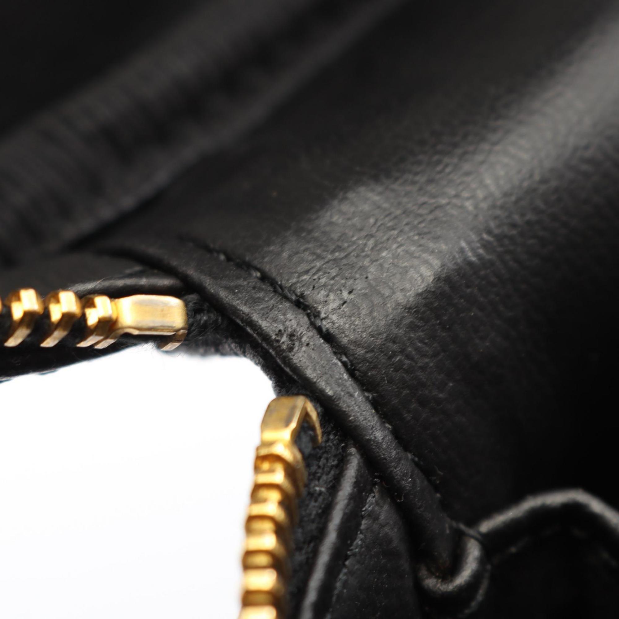 Chanel Black Leather Handbag (Pre-Owned)