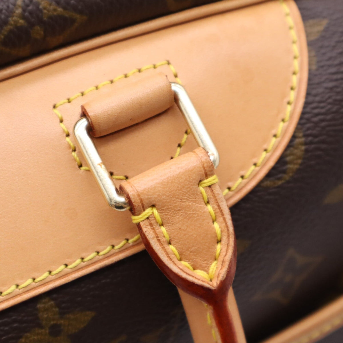 Louis Vuitton Beige Brown Coated Canvas Leather Handbag (Pre-Owned)