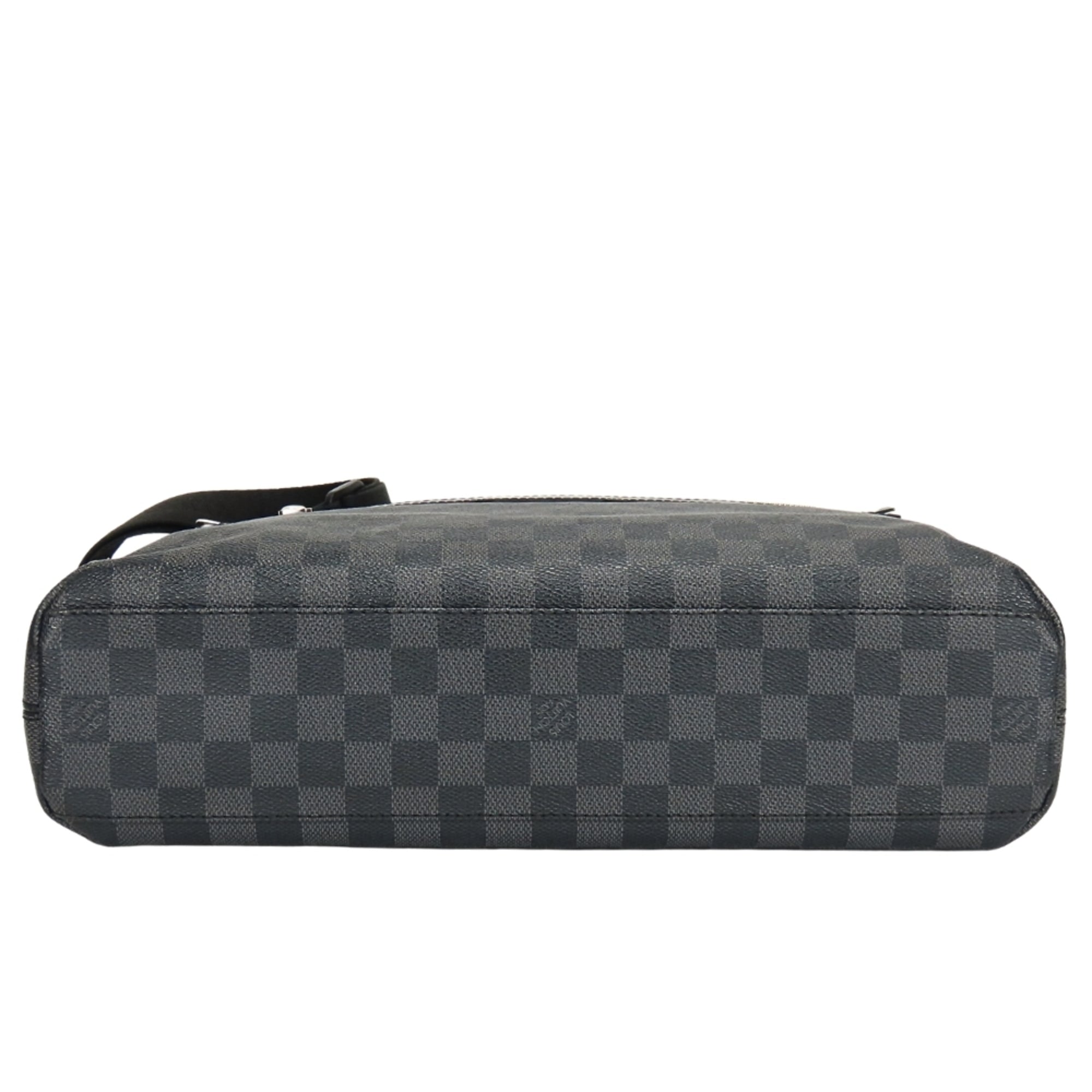 Louis Vuitton Black Dark Gray Damier Graphite Shoulder Bag (Pre-Owned)