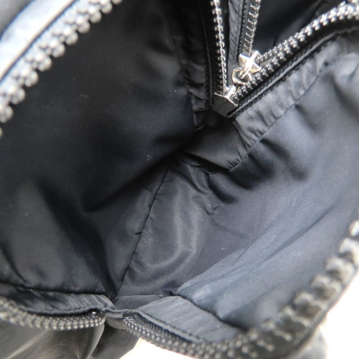 Gucci Black Nylon Leather Backpack (Pre-Owned)