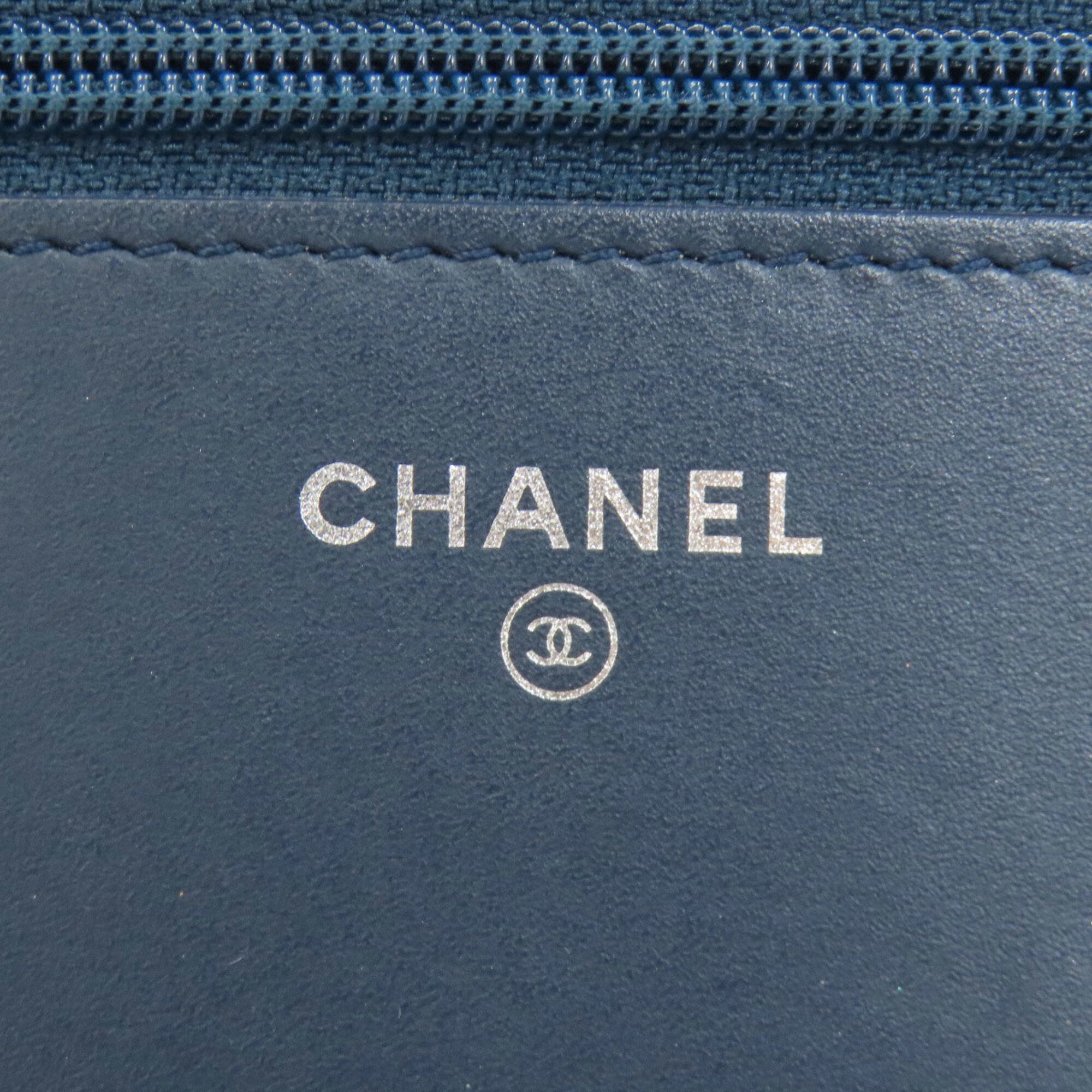 Chanel Matelasse Blue Leather Chain/Shoulder Wallet (Pre-Owned)
