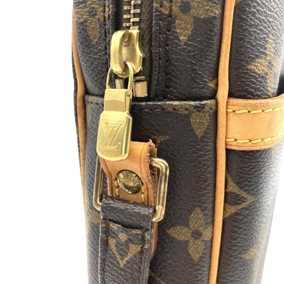 Louis Vuitton Brown Monogram Shoulder Bag (Pre-Owned)