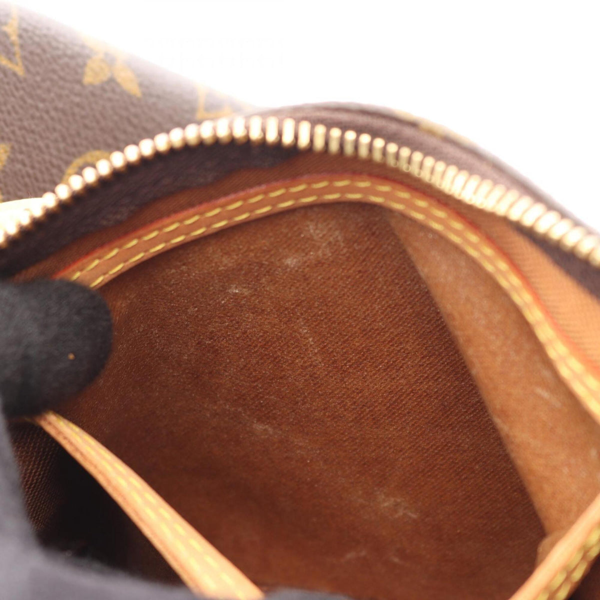 Louis Vuitton Brown Monogram Leather Handbag (Pre-Owned)