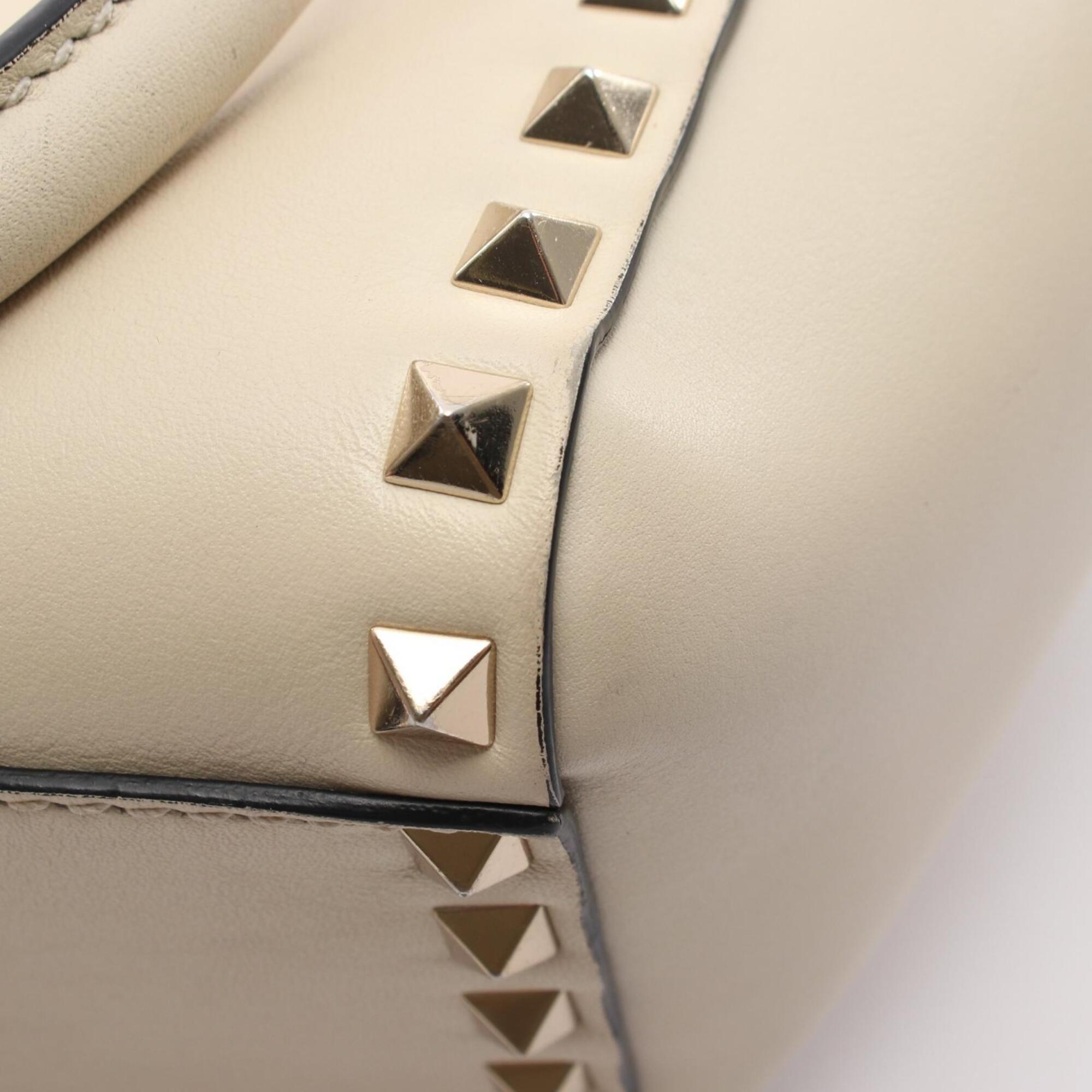Valentino Ivory Leather Handbag (Pre-Owned)