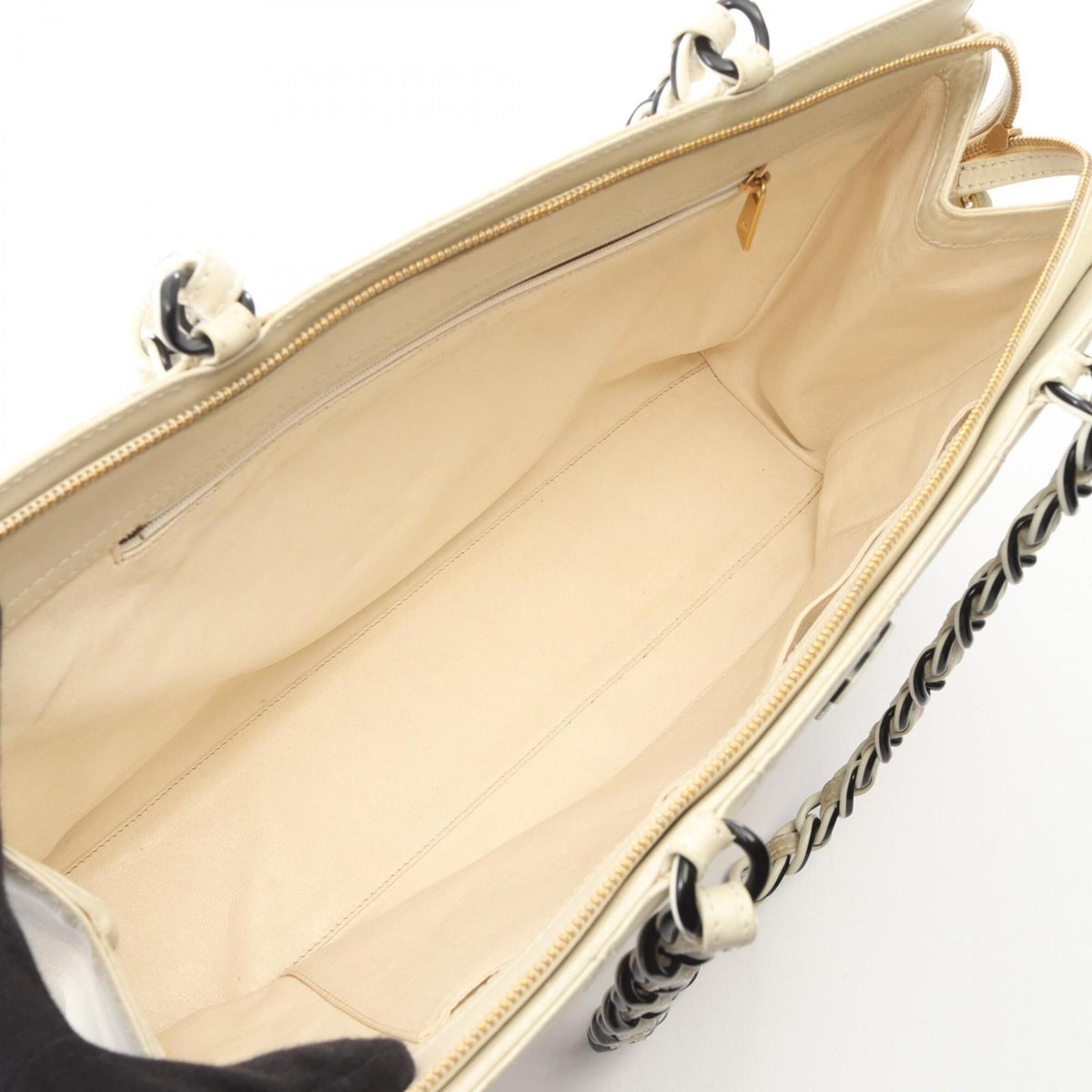 Chanel White Leather Handbag Tote Bag (Pre-Owned)