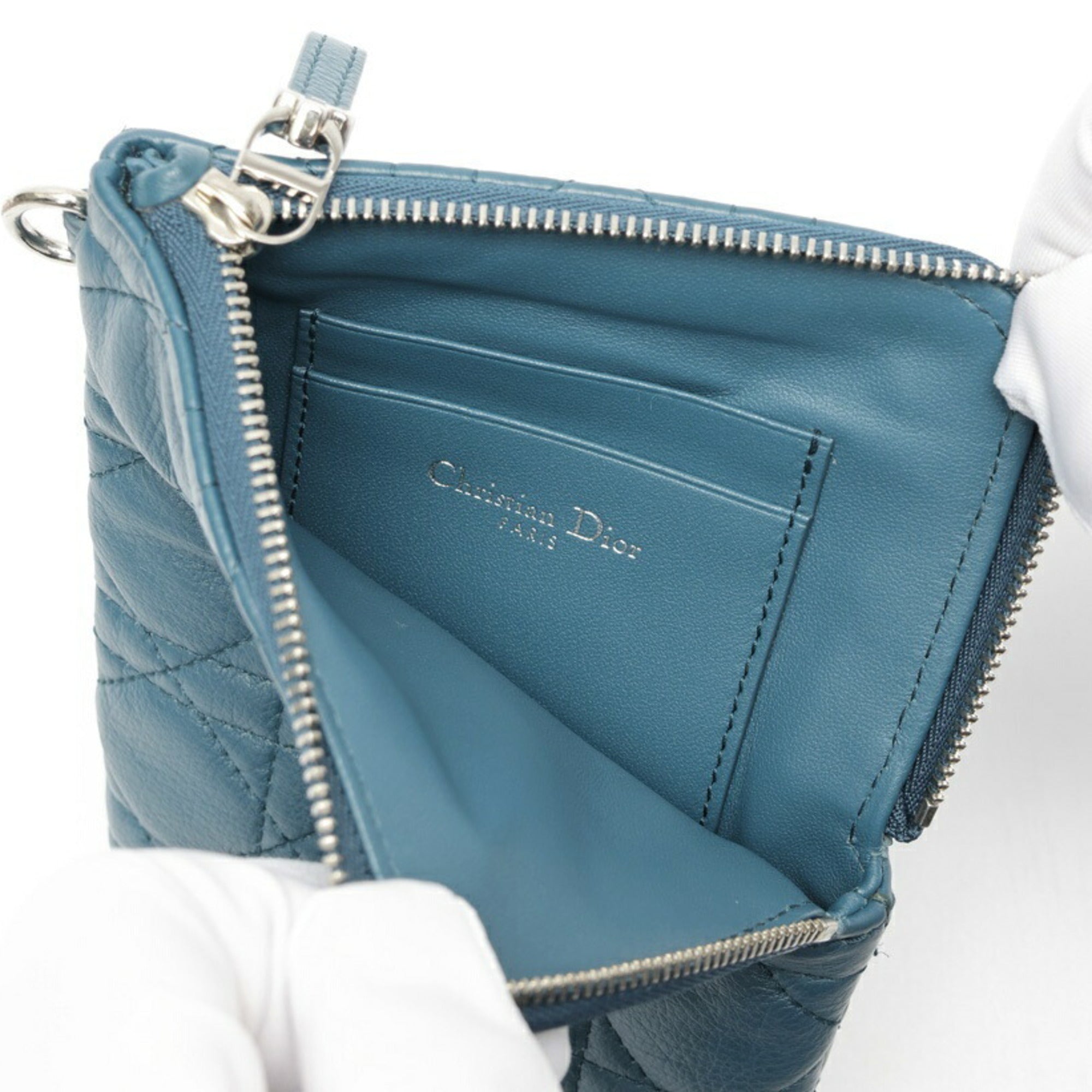 Christian Dior Blue Leather Shoulder Bag (Pre-Owned)