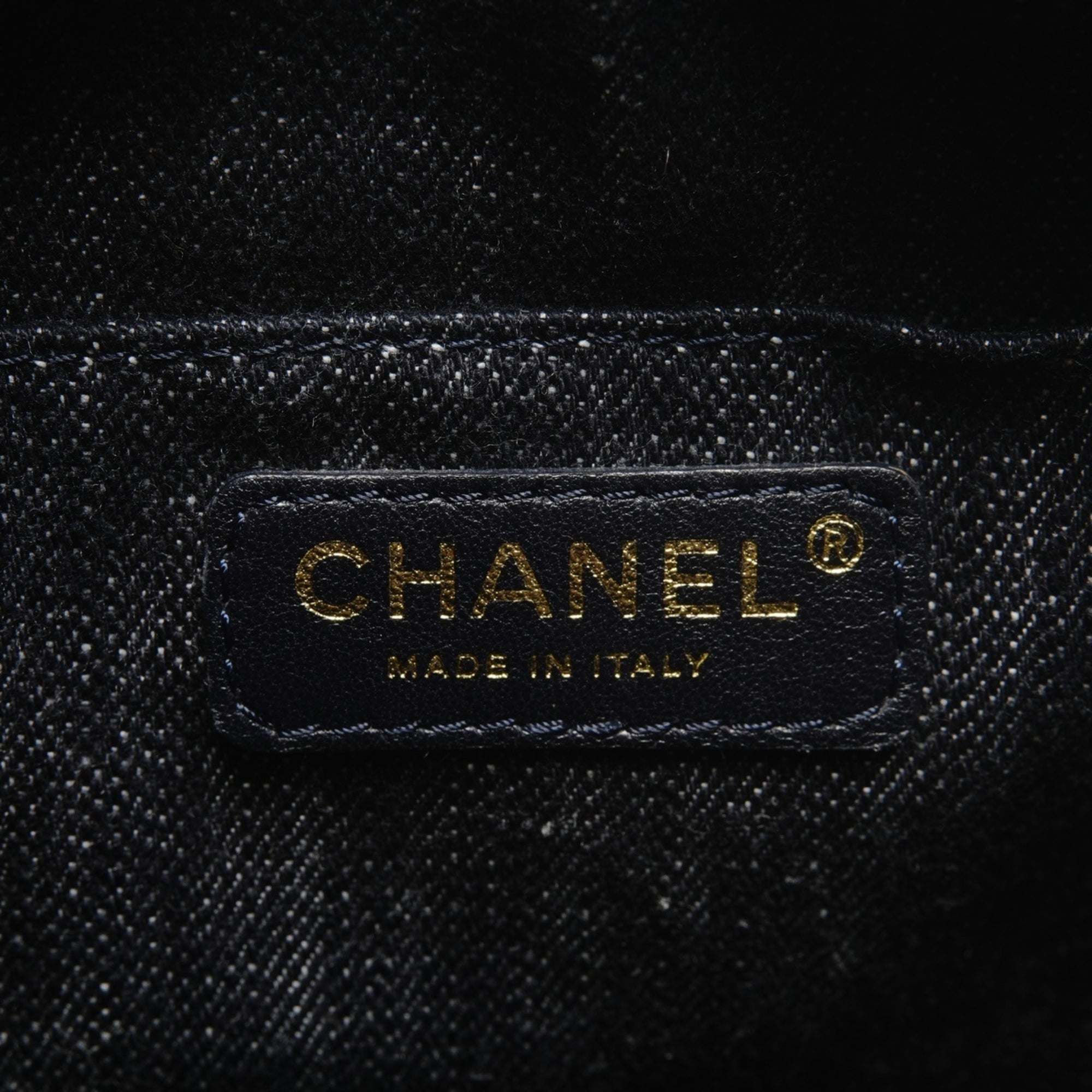 Chanel Blue Denim Shoulder Bag (Pre-Owned)