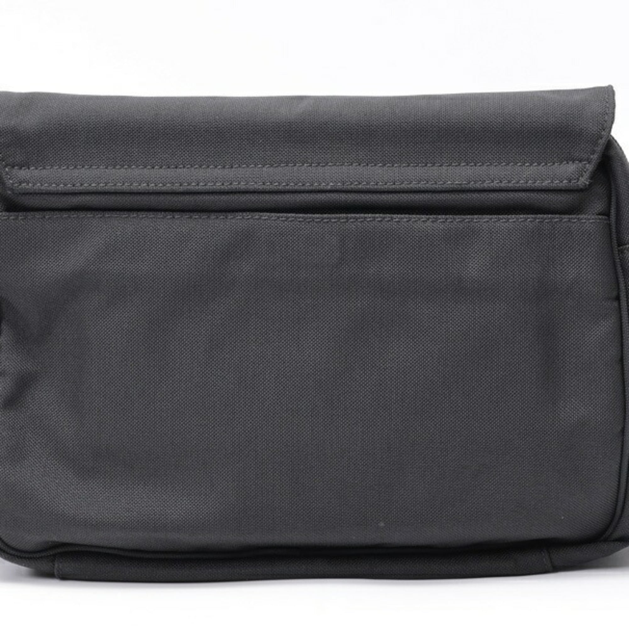 Balenciaga Black Nylon Shoulder Bag (Pre-Owned)