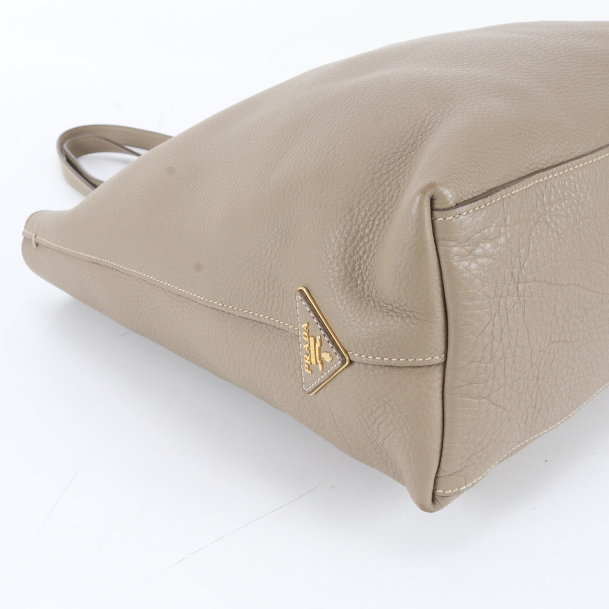 Prada Grayish Leather Handbag Shoulder Bag Tote Bag (Pre-Owned)