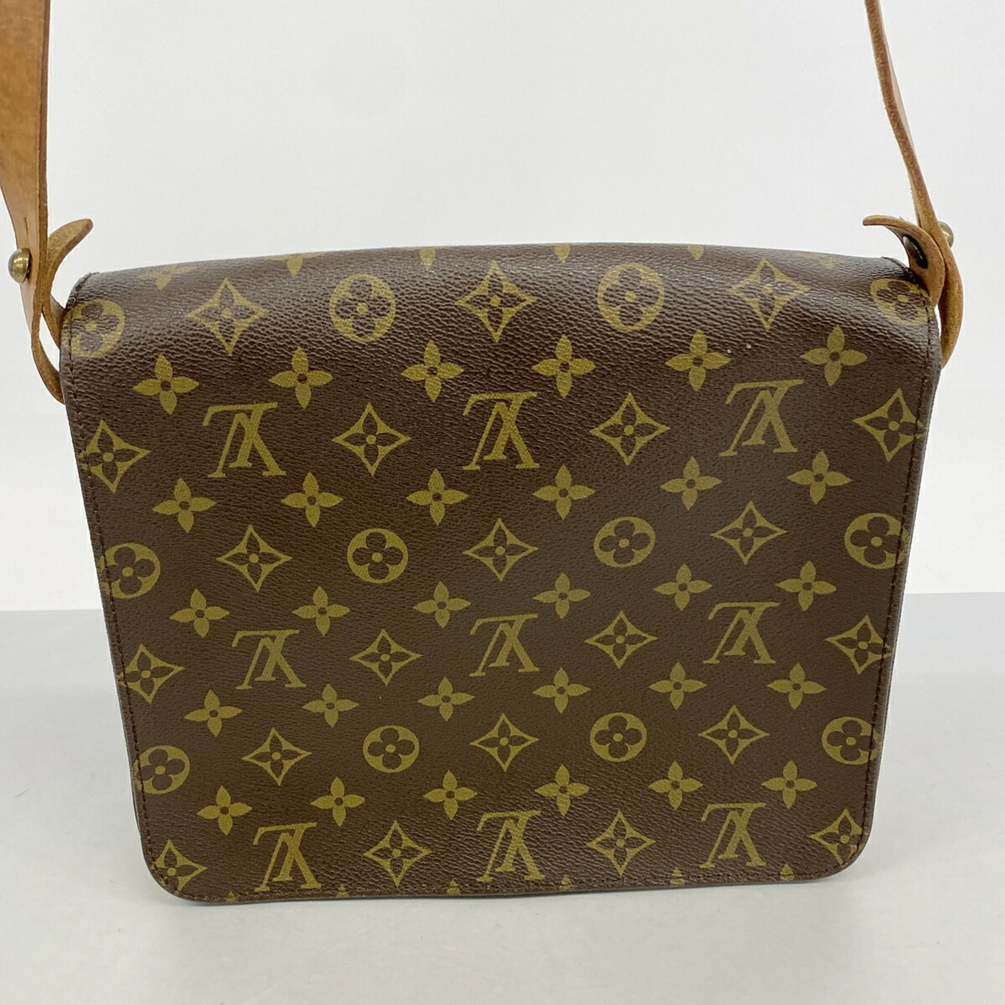 Louis Vuitton Brown Shoulder Bag (Pre-Owned)