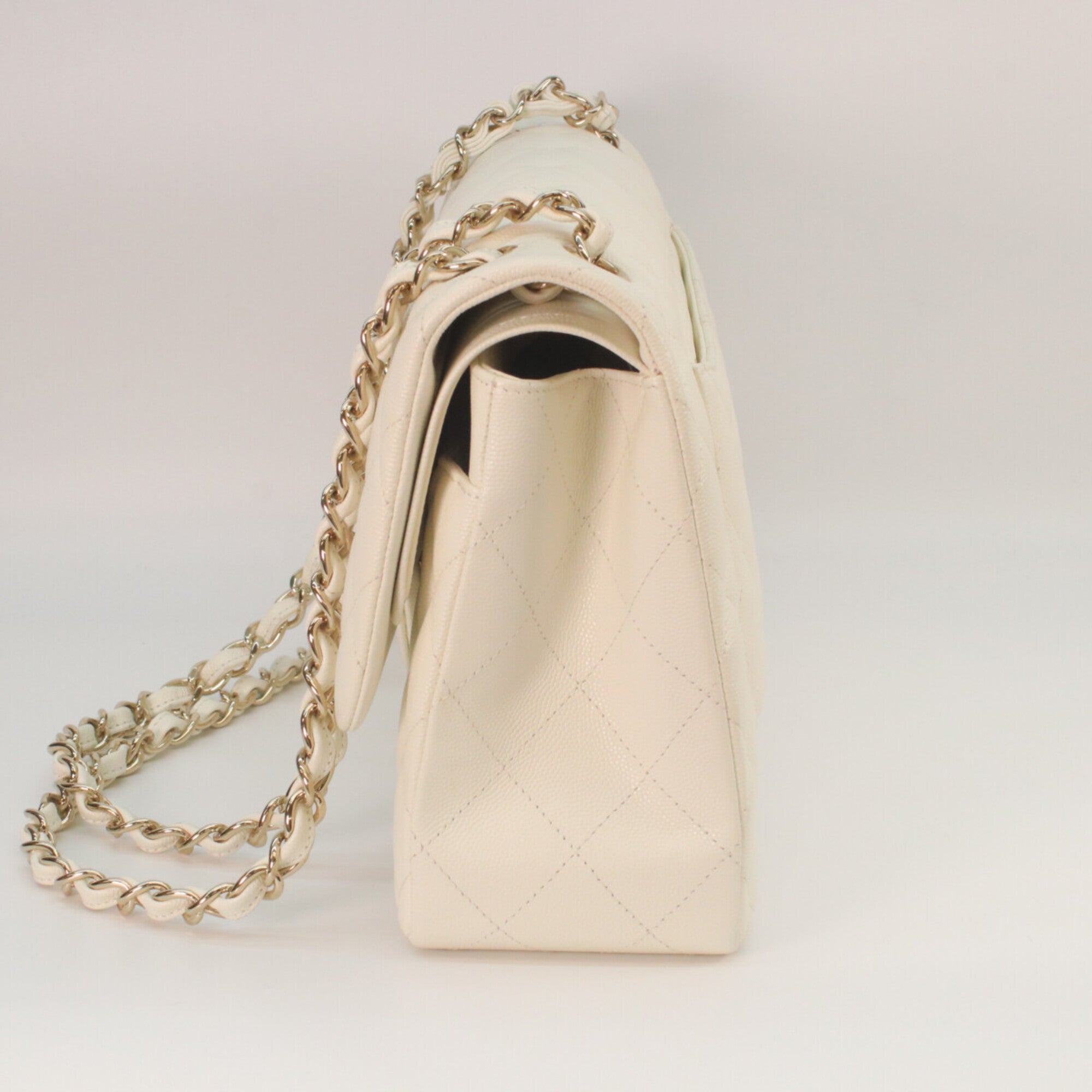 Chanel Ivory Grained Calfskin Shoulder Bag (Pre-Owned)