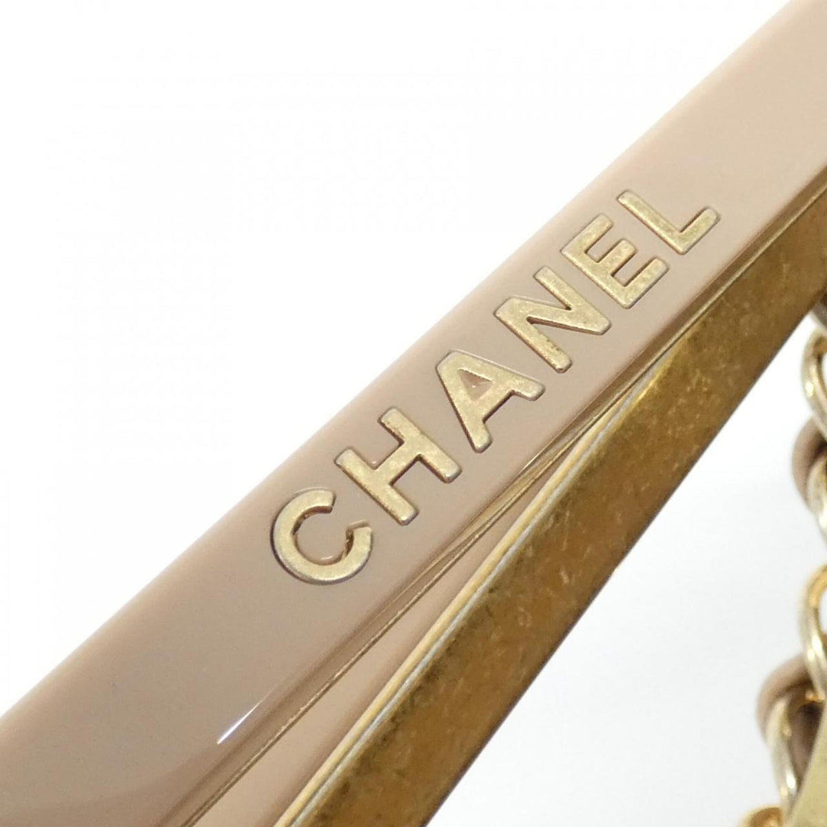 Chanel Beige Grained Calfskin Pouch Shoulder Bag (Pre-Owned)
