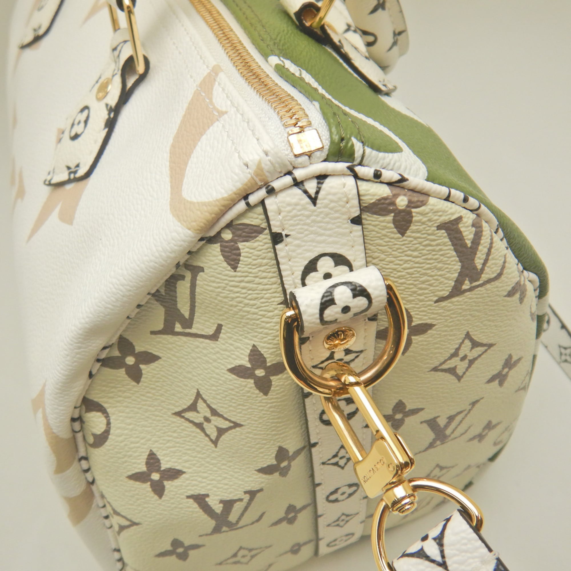 Louis Vuitton Beige Khaki White Coated Canvas Handbag (Pre-Owned)