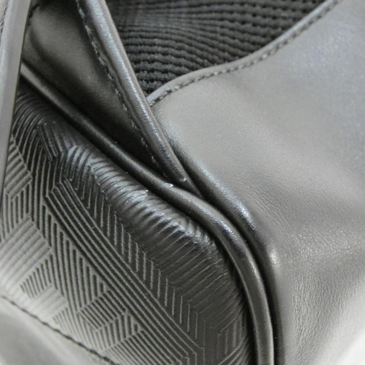Fendi Black Leather Backpack (Pre-Owned)